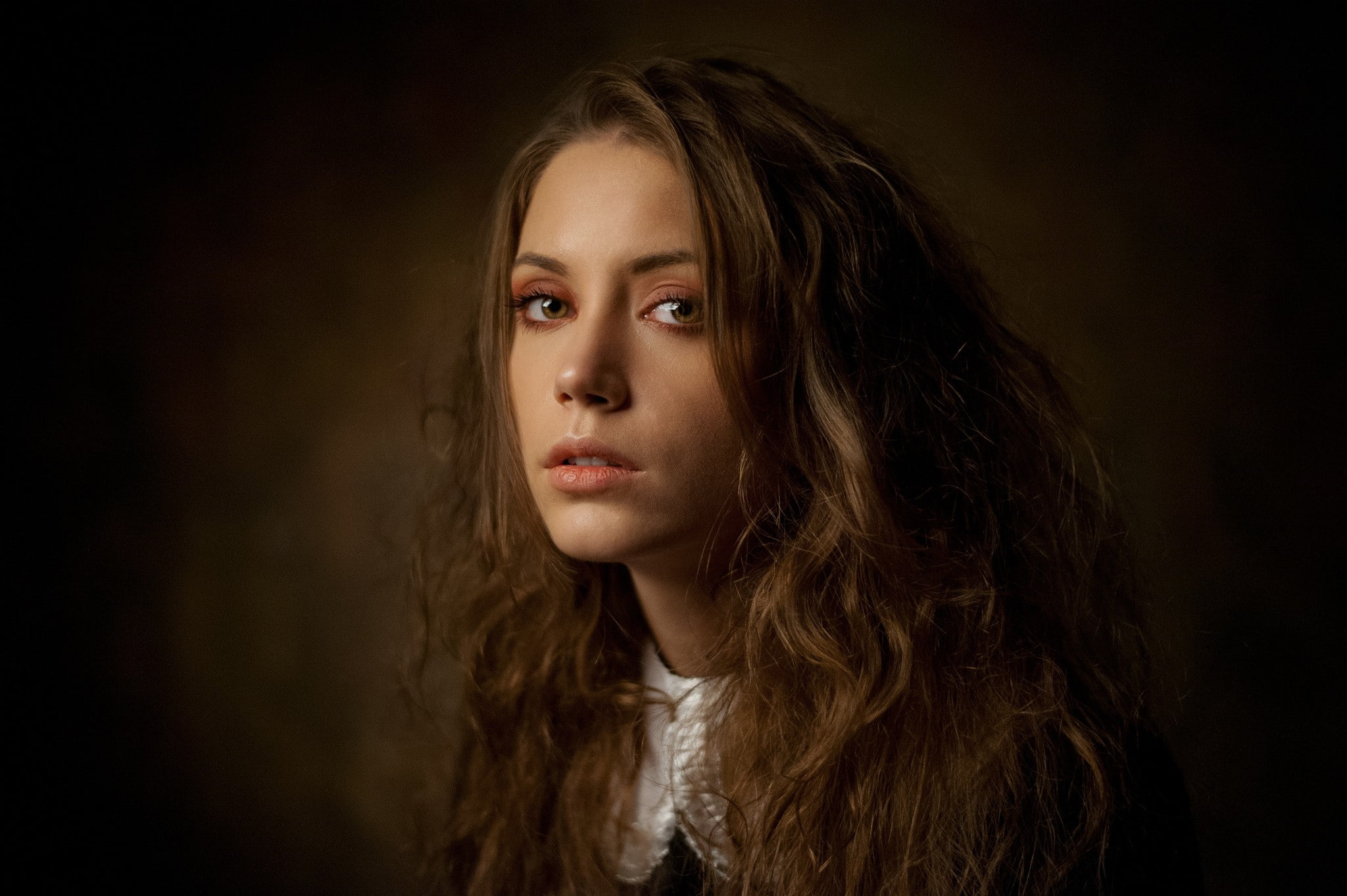 one person, hairstyle, women, portrait, beauty, headshot, teenager, depression - sadness, human face, long hair, adult, 1080P, looking, black background, HD Wallpaper