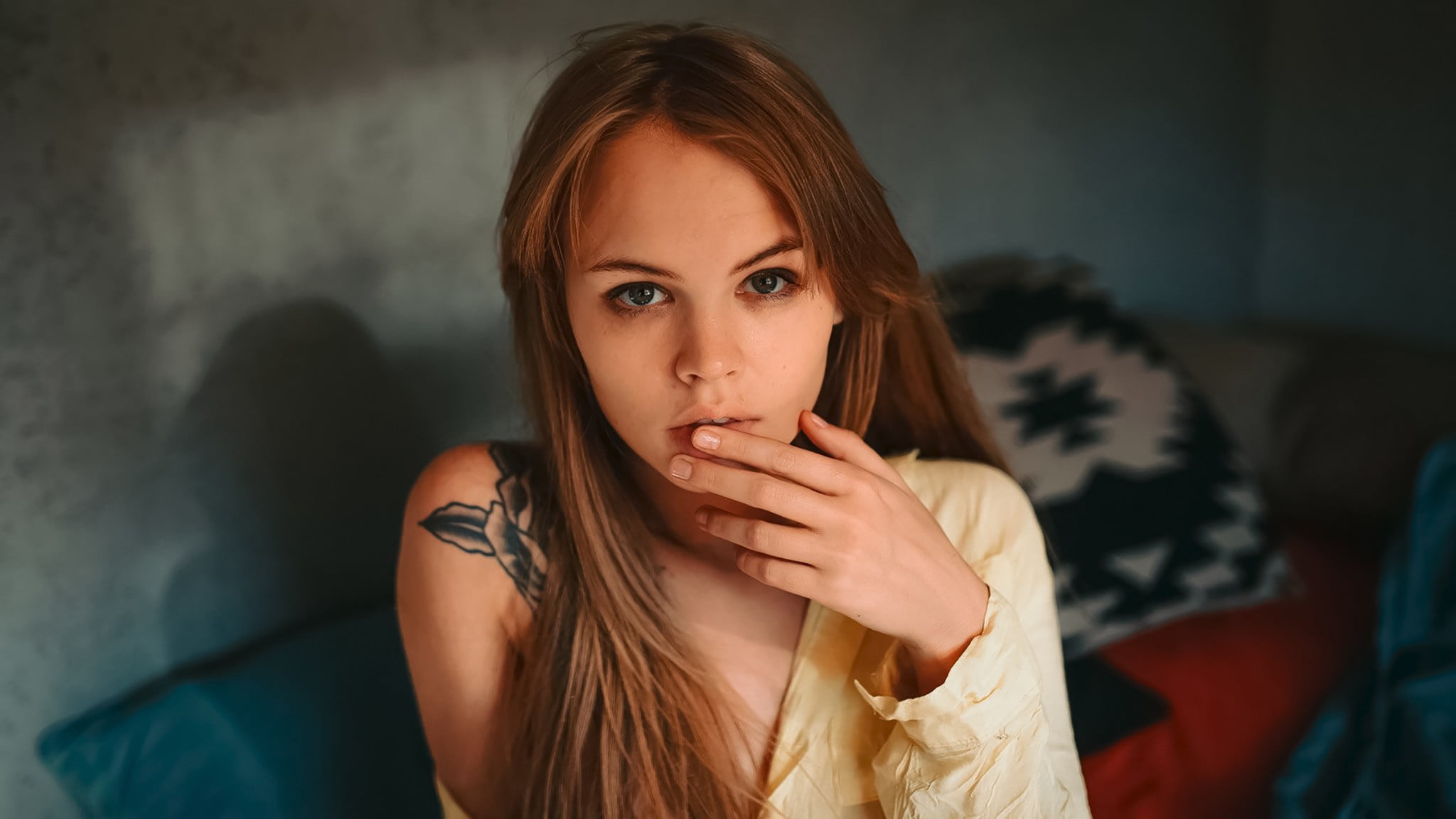 women, portrait, model, lifestyles, leisure activity, hairstyle, finger on lips, looking at viewer, young women, beauty, long hair, hair, casual clothing, HD Wallpaper