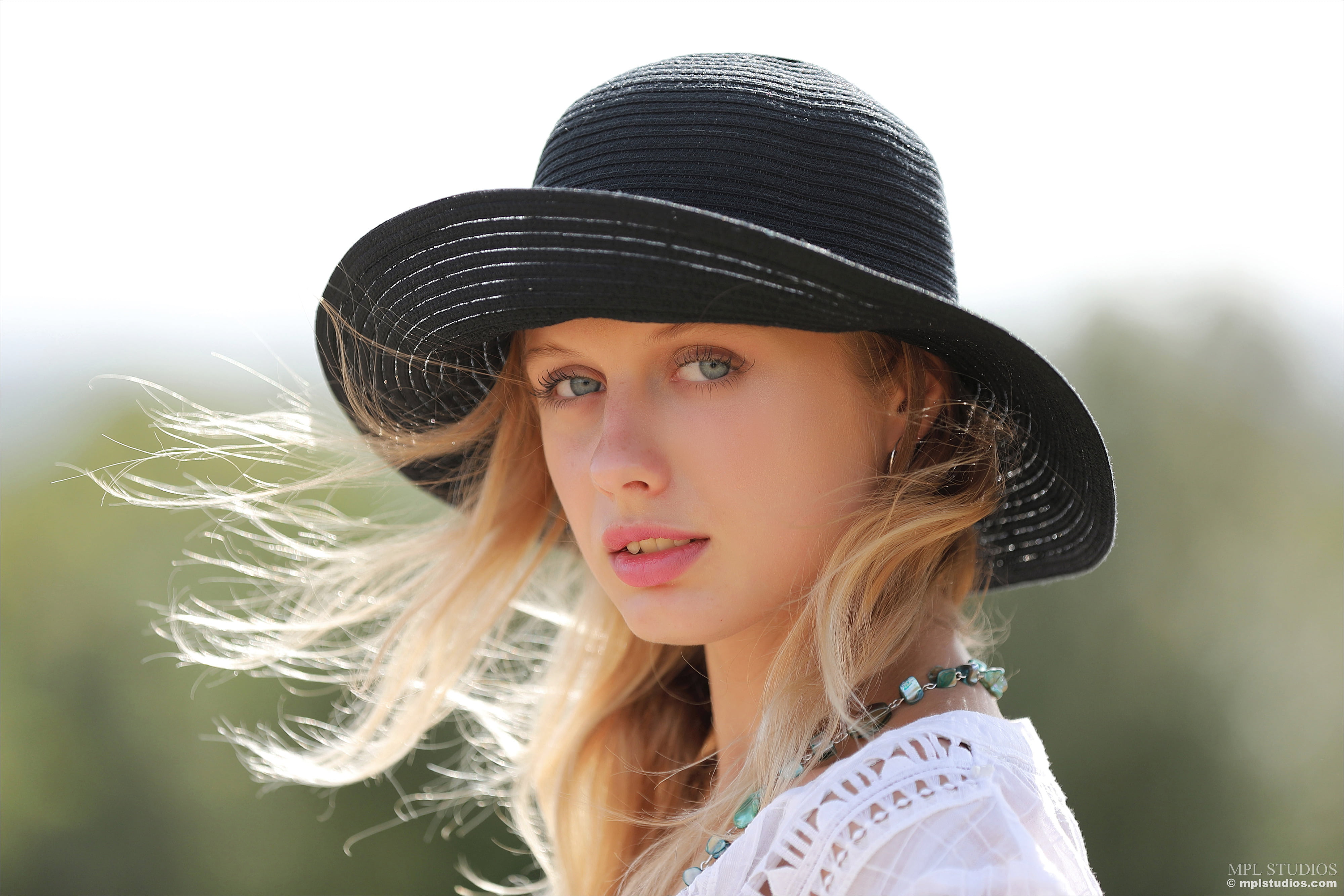 looking at viewer, wind, women outdoors, windy, model, blue eyes, MPL Studios, hat, women, Clarice, face, blonde, 4K, Clarice A, pink lipstick, portrait, HD Wallpaper