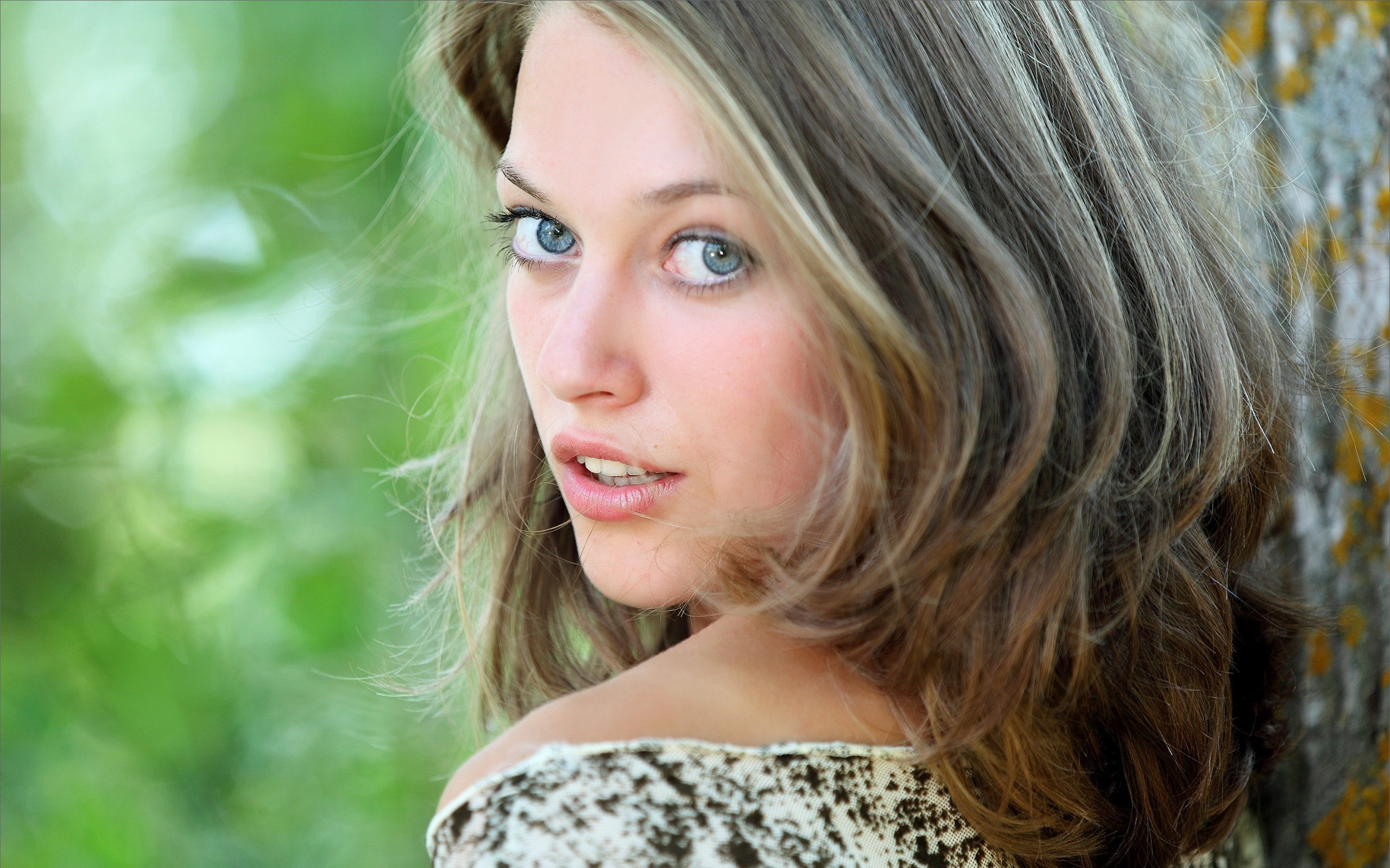 women, 2K, looking back, Tamara, blue eyes, MPL Studios, blonde, face, HD Wallpaper