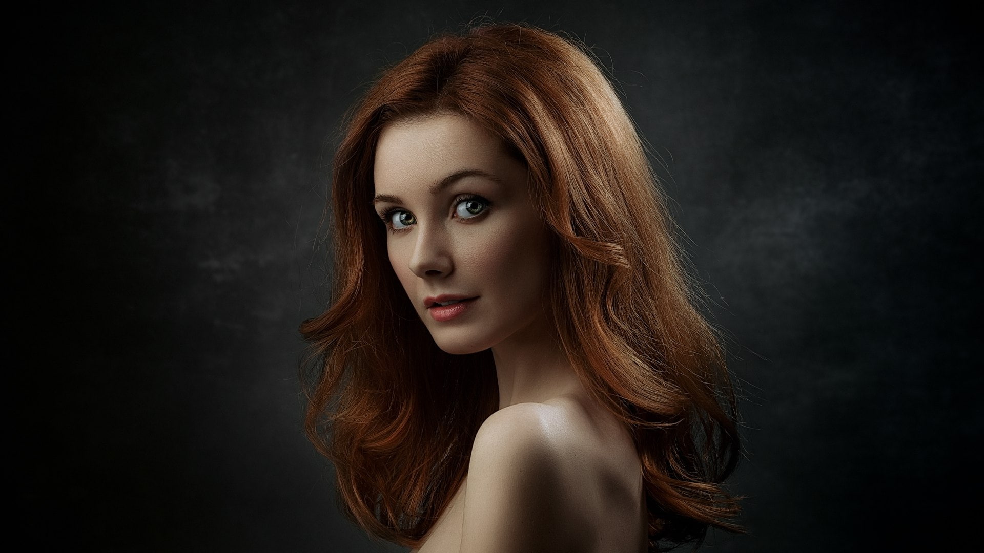 portrait, looking at camera, 1080P, glamour, young adult, hair, women, hairstyle, studio shot, headshot, green eyes, simple background, beautiful people, HD Wallpaper