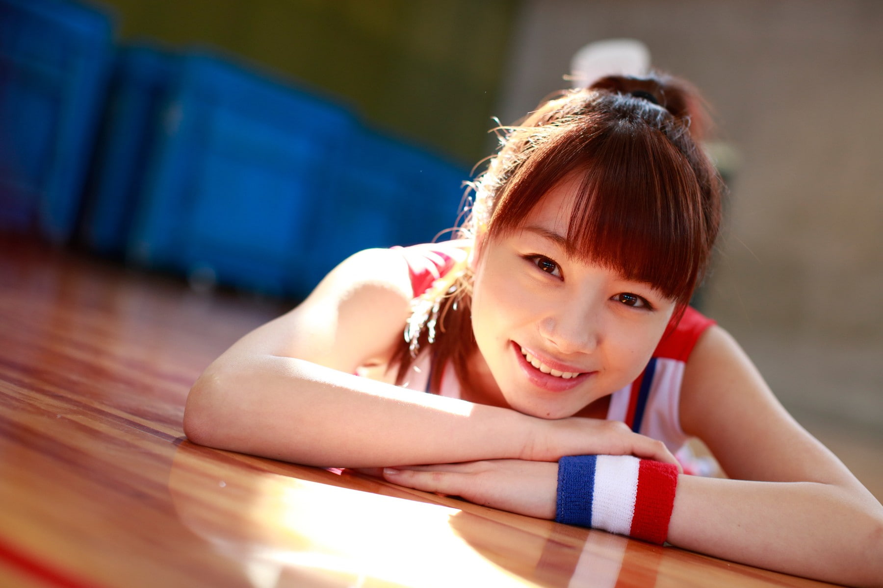 happiness, lying down, focus on foreground, Morning Musume, 720P, women, real people, child, lifestyles, childhood, looking at camera, hairstyle, sunlight, HD Wallpaper