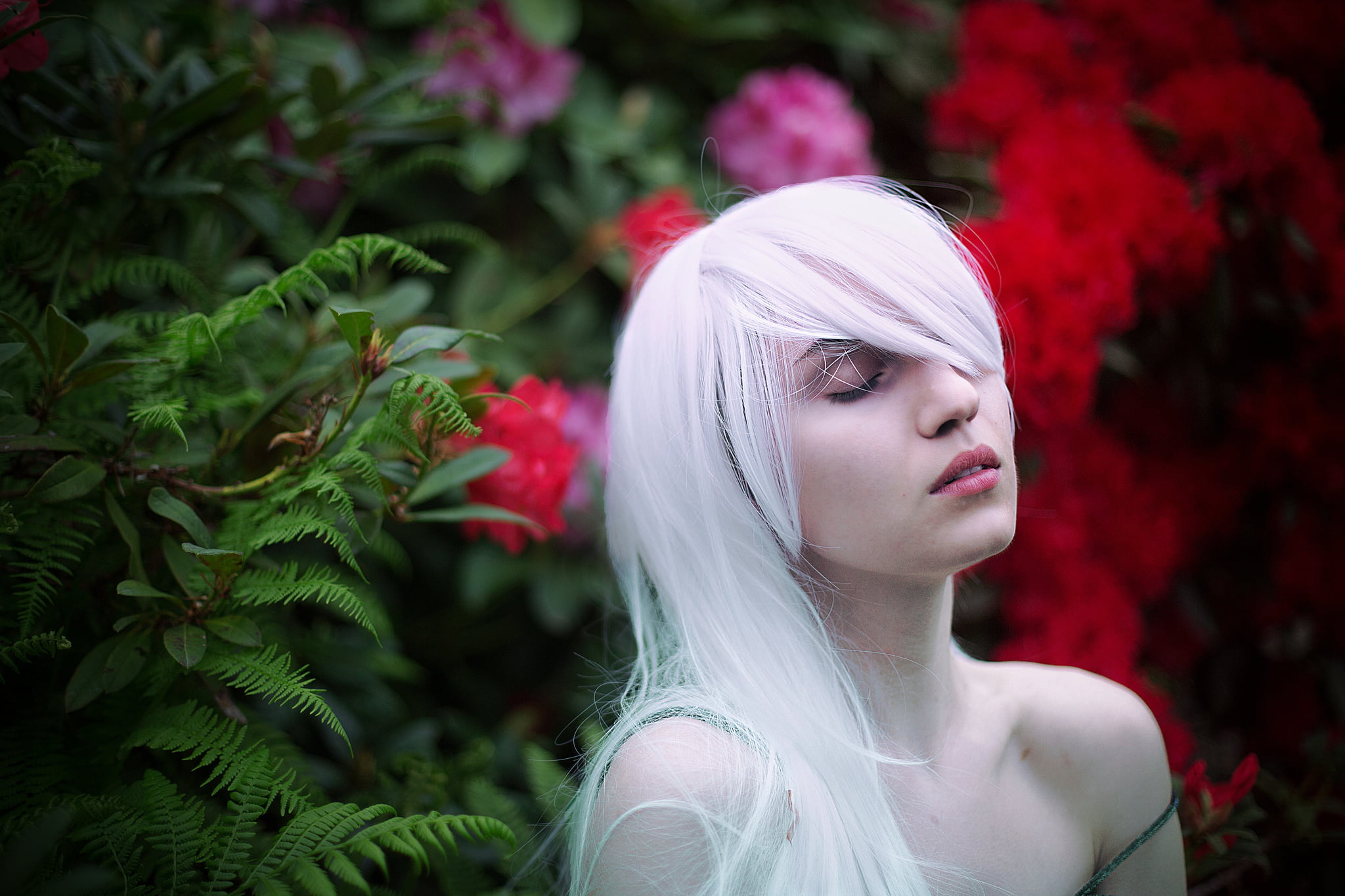 human hair, outdoors, leaves, headshot, flowers, beauty, platinum blonde, young women, bare shoulders, profile view, teenager, young adult, hair, plant, HD Wallpaper