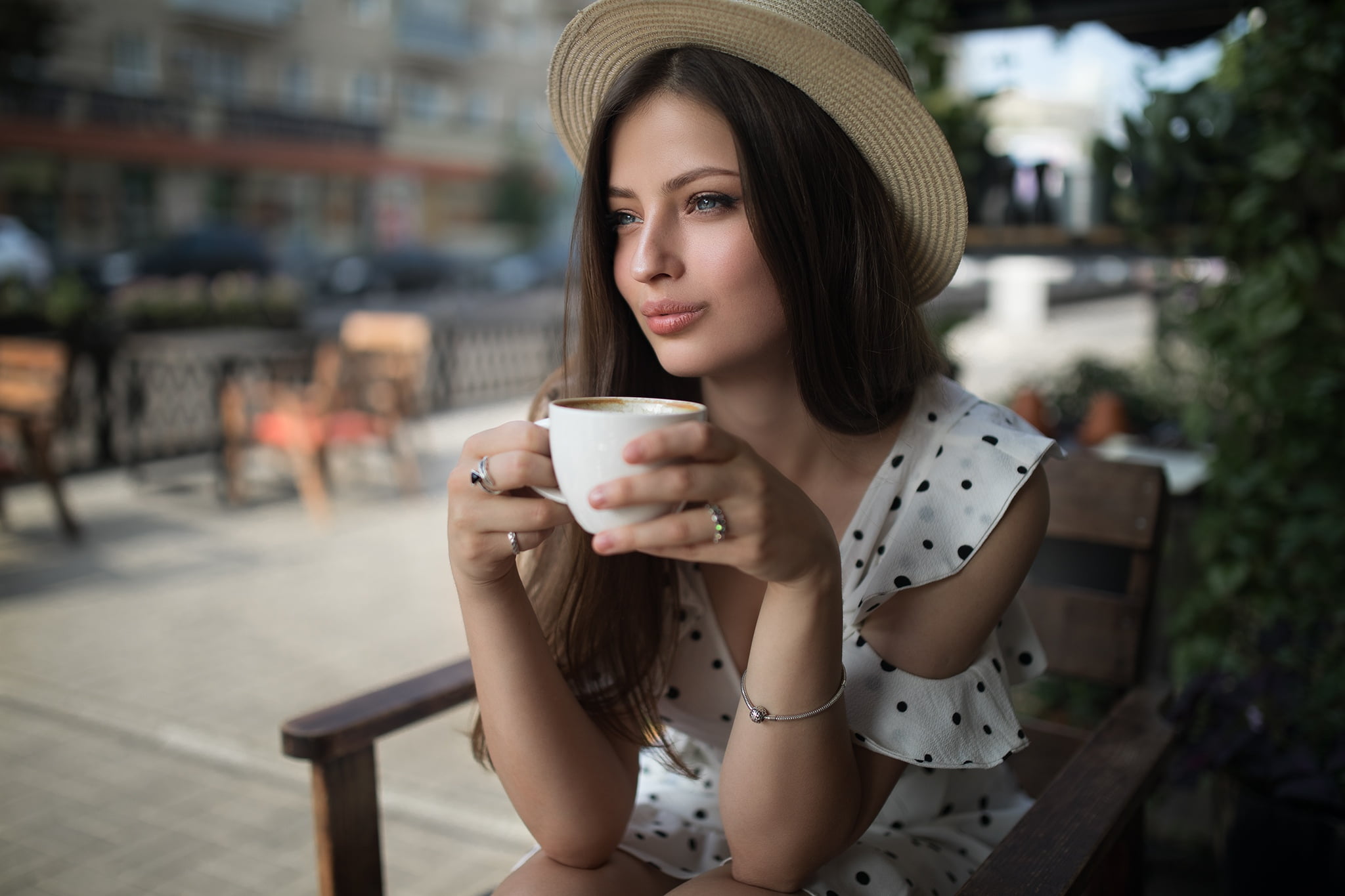 sitting, minidress, millinery, drinking, one person, architecture, long hair, women, hat, front view, straight hair, portrait, hairstyle, focus on foreground, HD Wallpaper