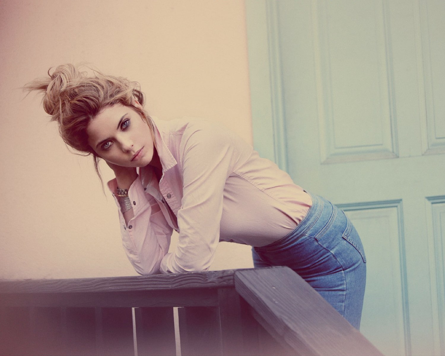 actress, benson, ashley, sleeve, shirt, jeans, collared, ashley benson, celebrity, white, blonde, outfit, long, button, denim, blue, women, 720P, s, HD Wallpaper