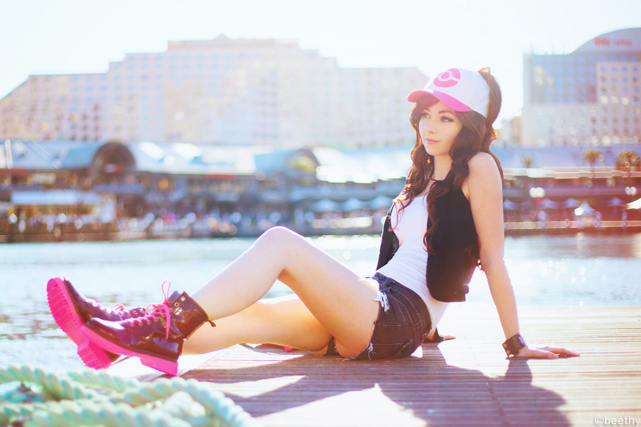 cute, people, teenager, smiling, sea, cheerful, long hair, bare shoulders, joy, city, city Life, hat, Public, urban Scene, one Person, fashion, white, sitting, HD Wallpaper
