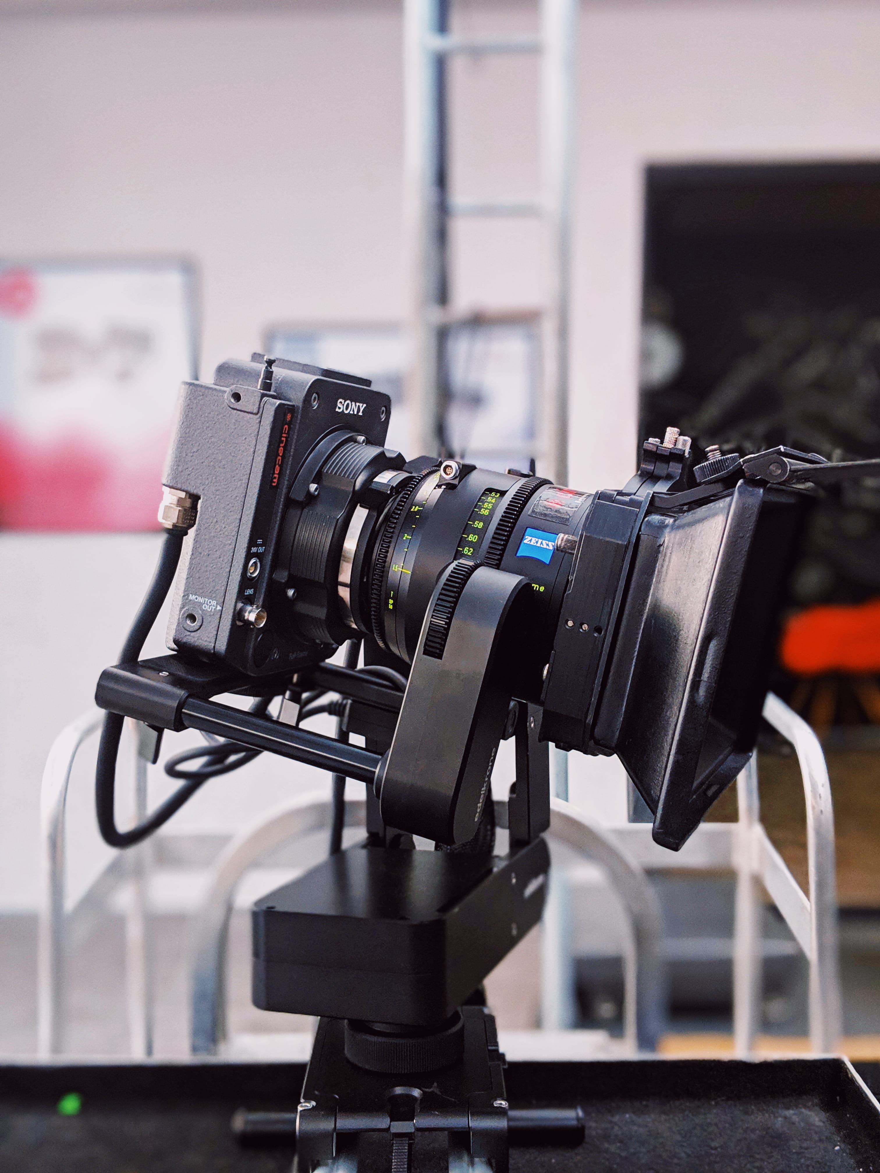 black color, production, indoors, video, photography, home video camera, focus, black, camera lens, movie, recording, video camera, studio, photography themes, Phone HD Wallpaper