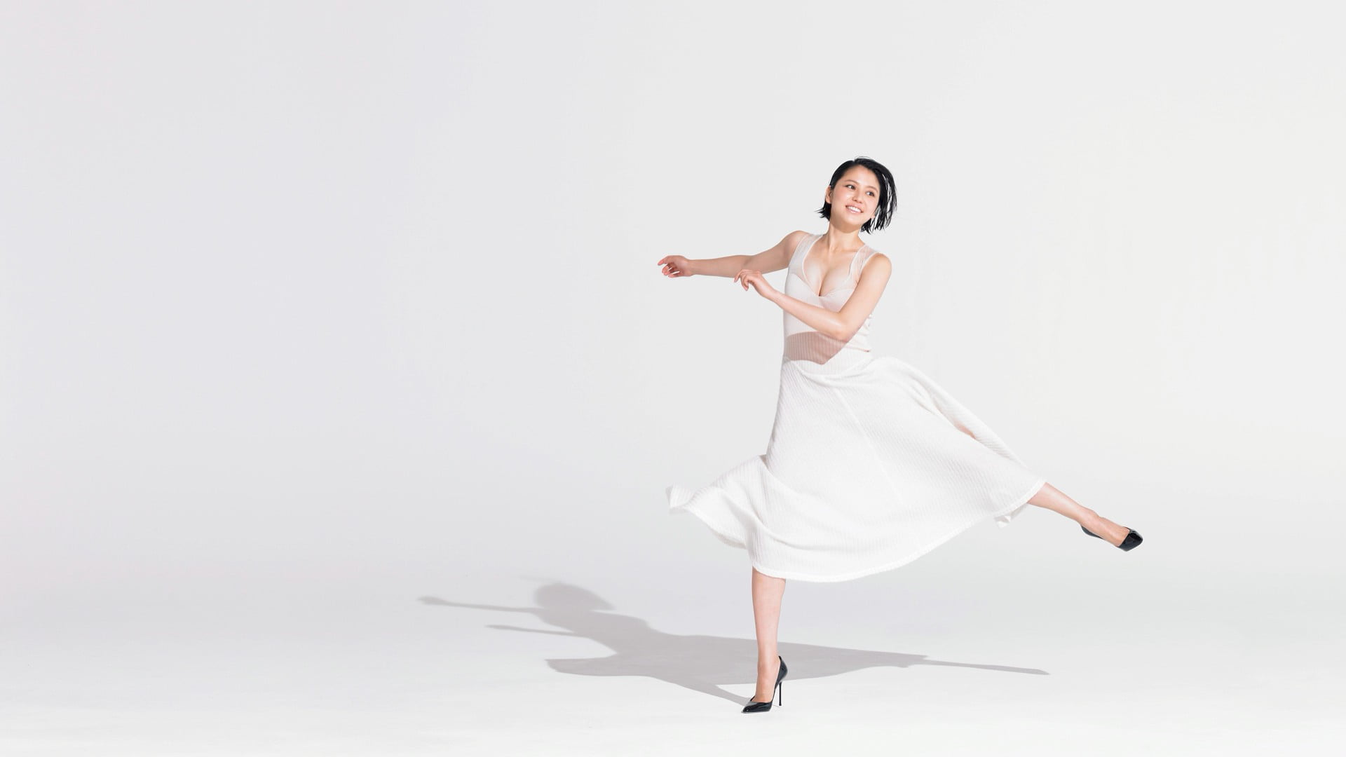 portrait, hairstyle, Asian, white background, shadow, dancing, white dress, short hair, copy space, beauty, 1080P, indoors, adult, one person, human arm, HD Wallpaper