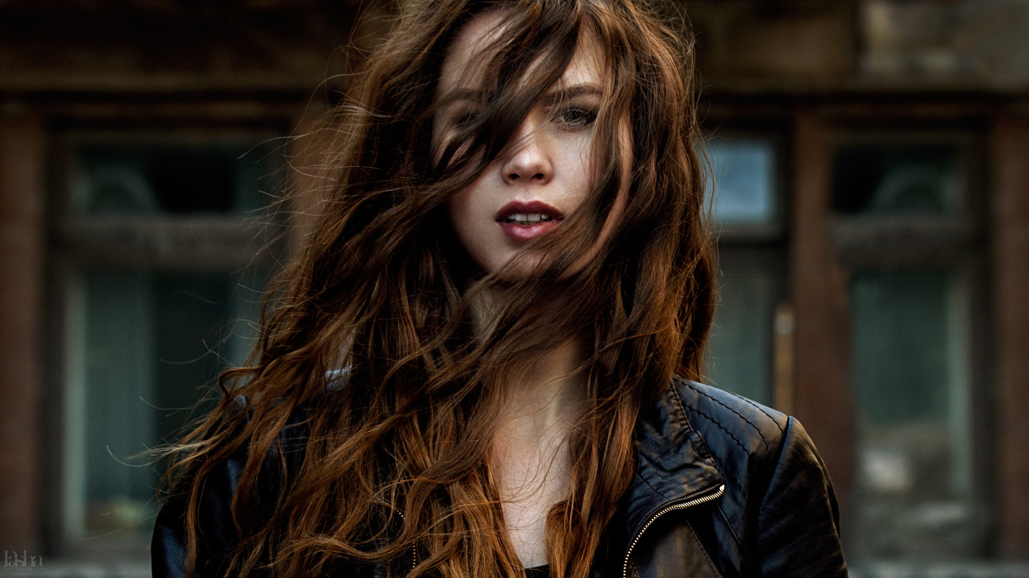 women, looking at viewer, leather jackets, one person, beautiful woman, hair in face, open mouth, beauty, brunette, Daria Koypysheva, lifestyles, brown hair, HD Wallpaper