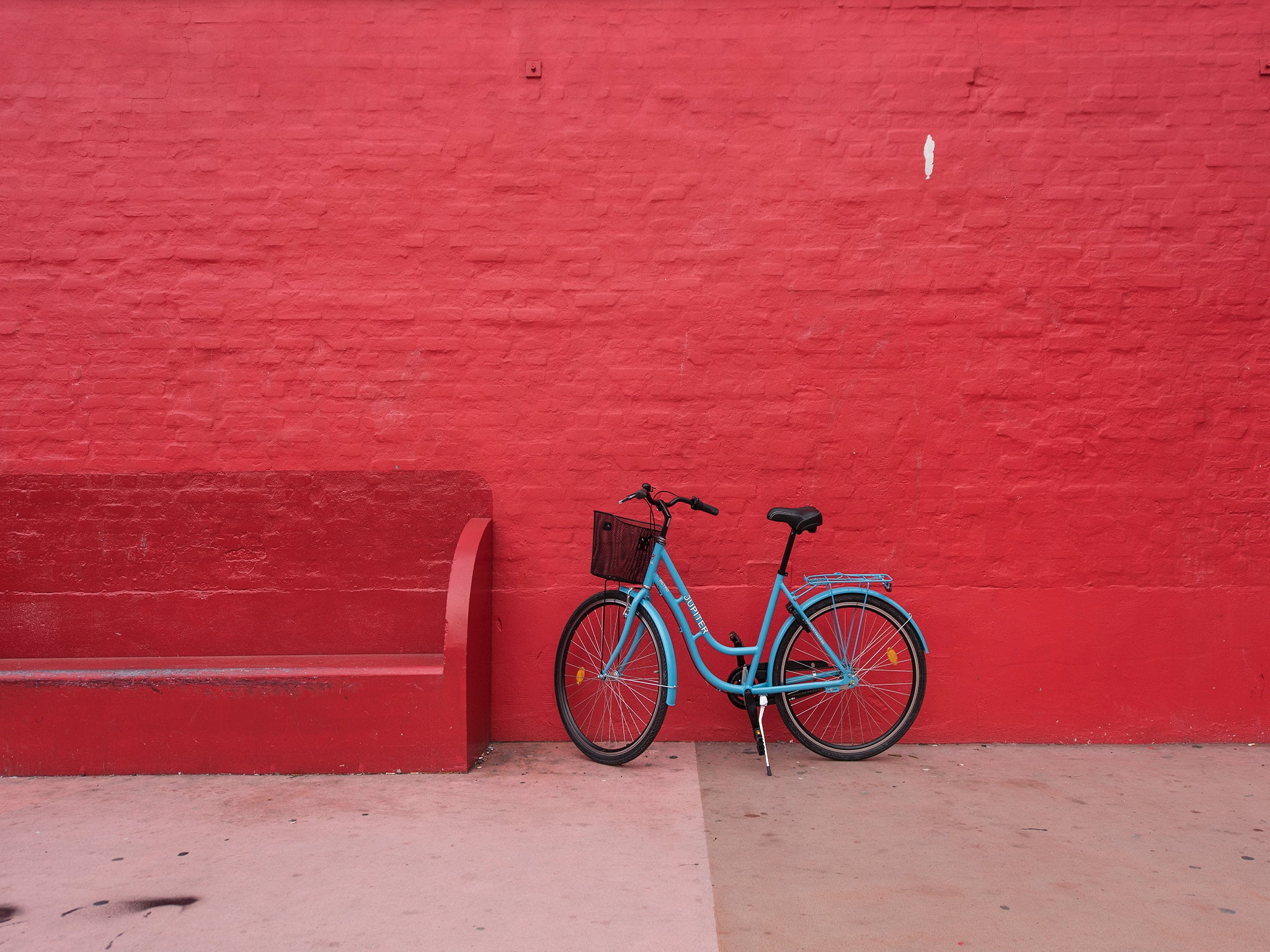 street, red, old, transportation, architecture, land vehicle, retro Styled, blue, sport, no People, mode of Transport, single object, city, outdoors, urban Scene, HD Wallpaper