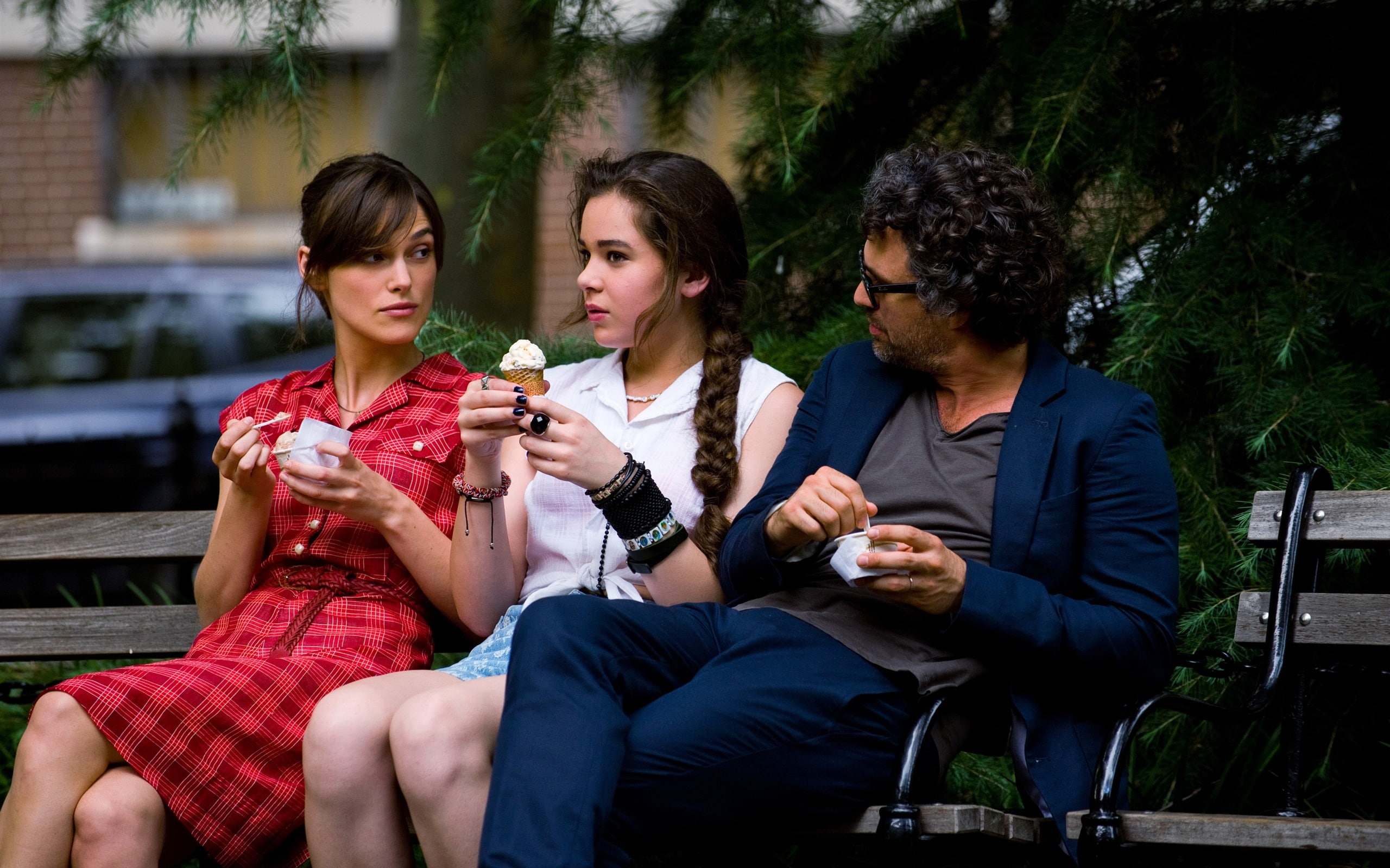 Begin, Again, Hailee, 2K, Ruffalo, Mark, Knightley, Keira, movie, Steinfeld, HD Wallpaper