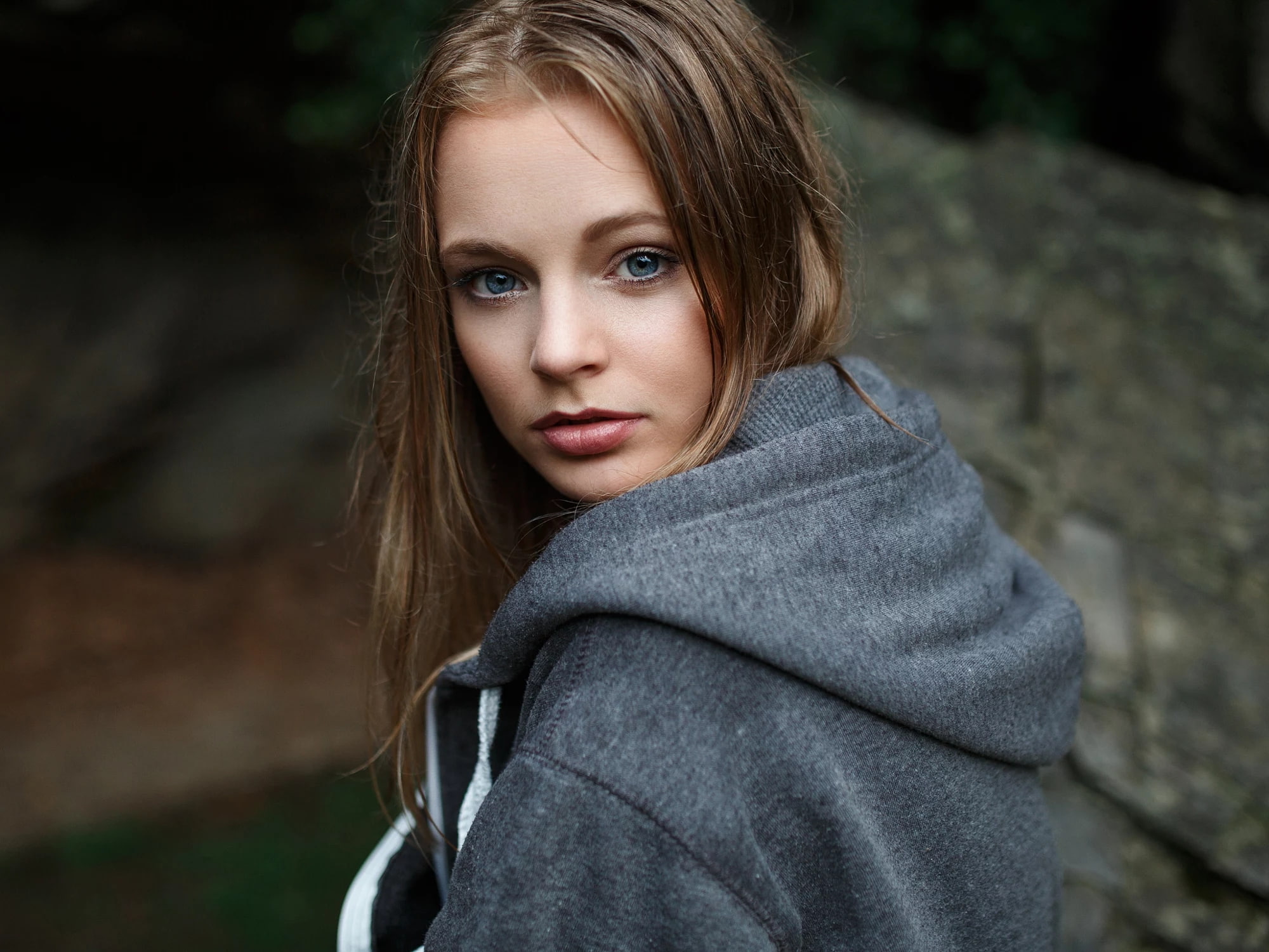 headshot, blond hair, Viktor Fryblík, blonde, brown hair, one person, beauty, hairstyle, adult, clothing, hair, young women, looking at camera, teenager, HD Wallpaper