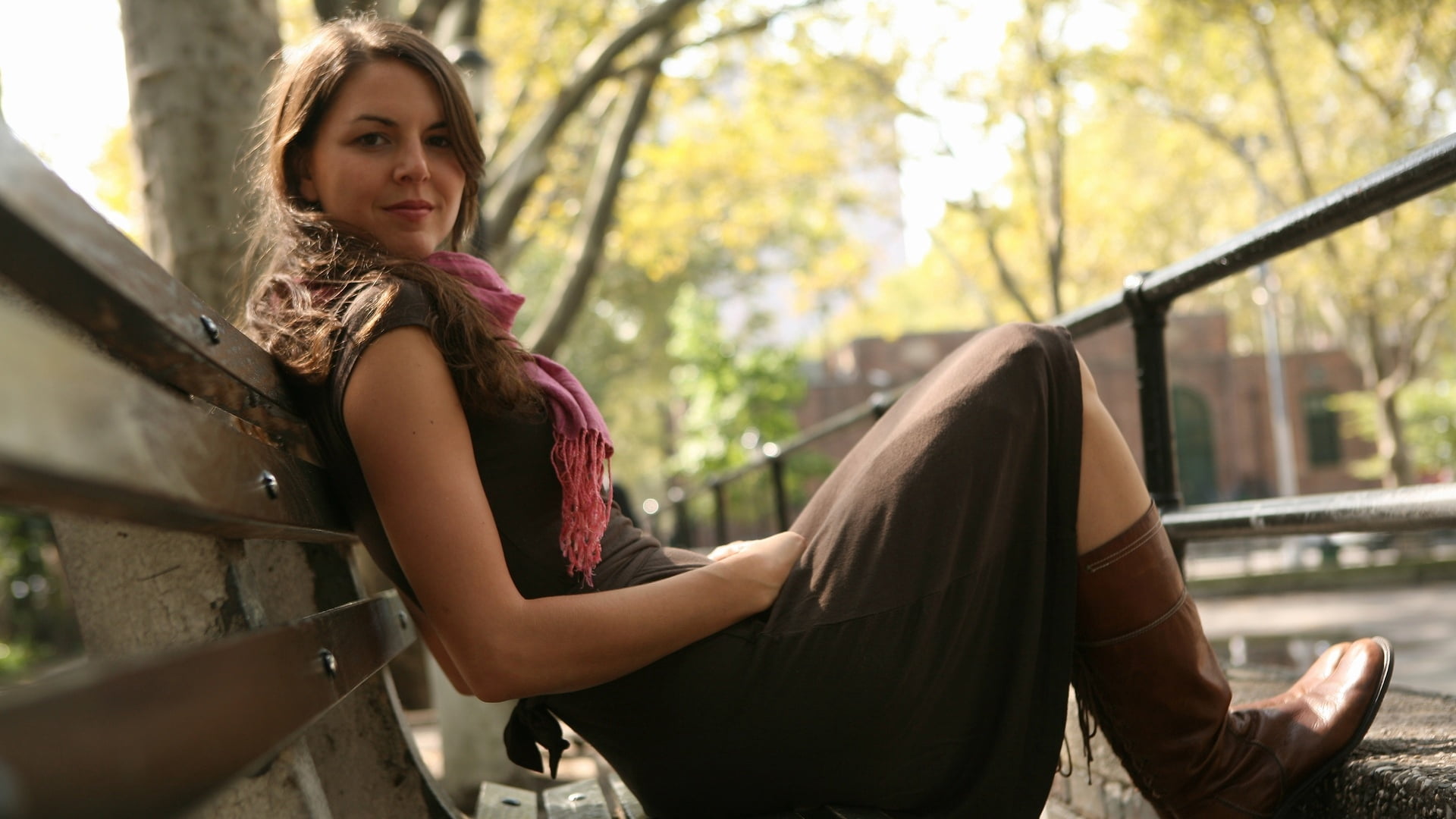 young women, looking at camera, long hair, girl, outdoors, 1080P, pair, focus on foreground, hairstyle, sitting, boots, autumn, brench, adult, fashion, HD Wallpaper