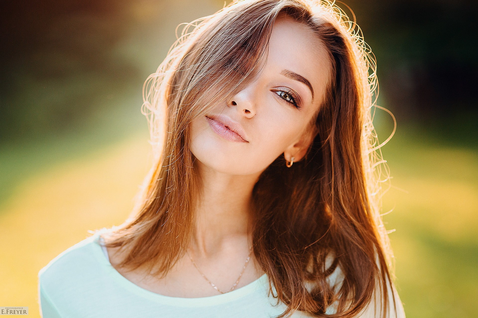 young adult, brunette, lens flare, front view, body part, looking at camera, nature, hairstyle, teenager, outdoors, portrait, beautiful people, long hair, HD Wallpaper