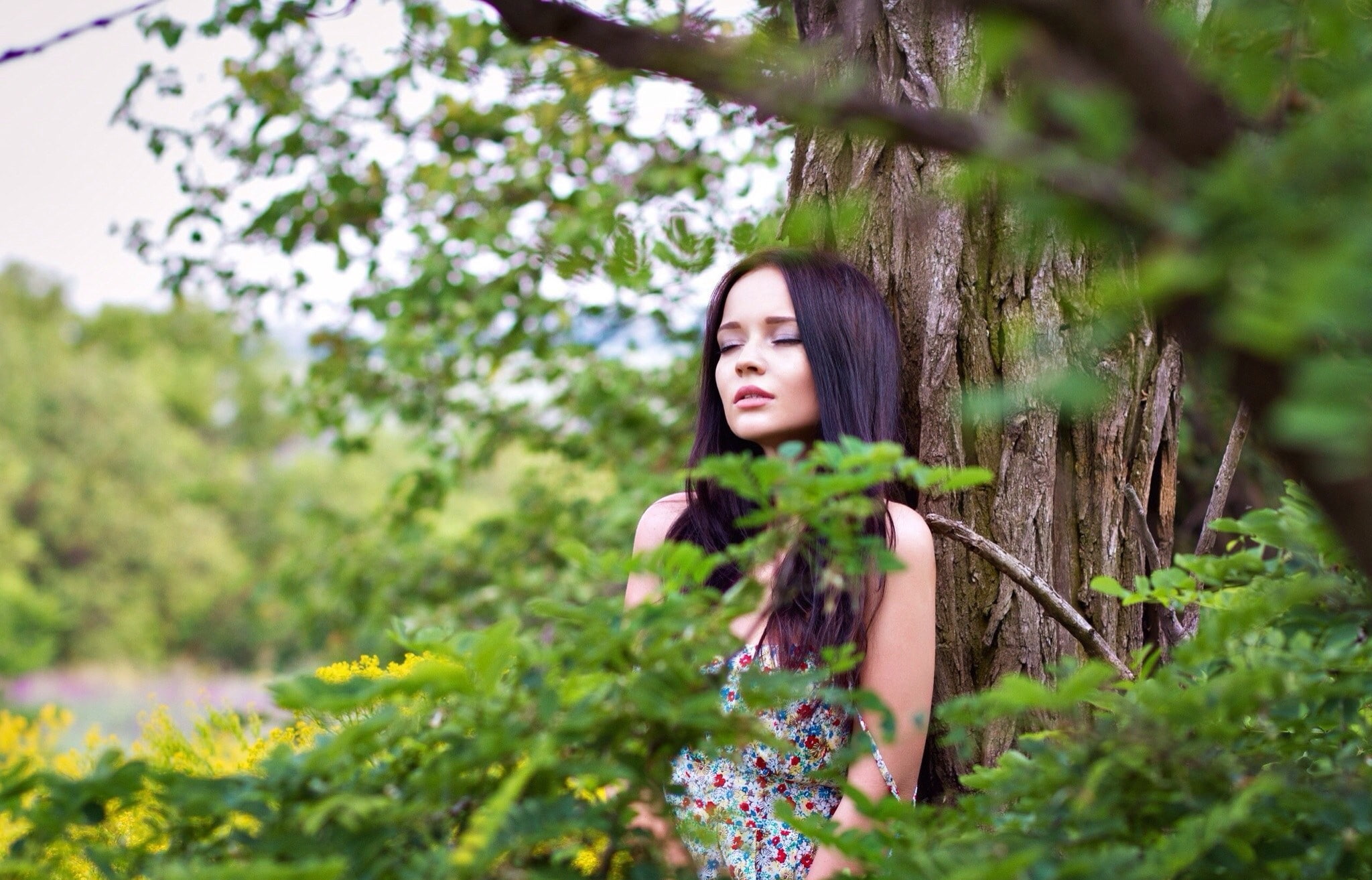 1080P, tree, growth, young adult, nature, beauty, women outdoors, outdoors, Angelina Petrova, flower, model, long hair, leisure activity, one person, hair, HD Wallpaper