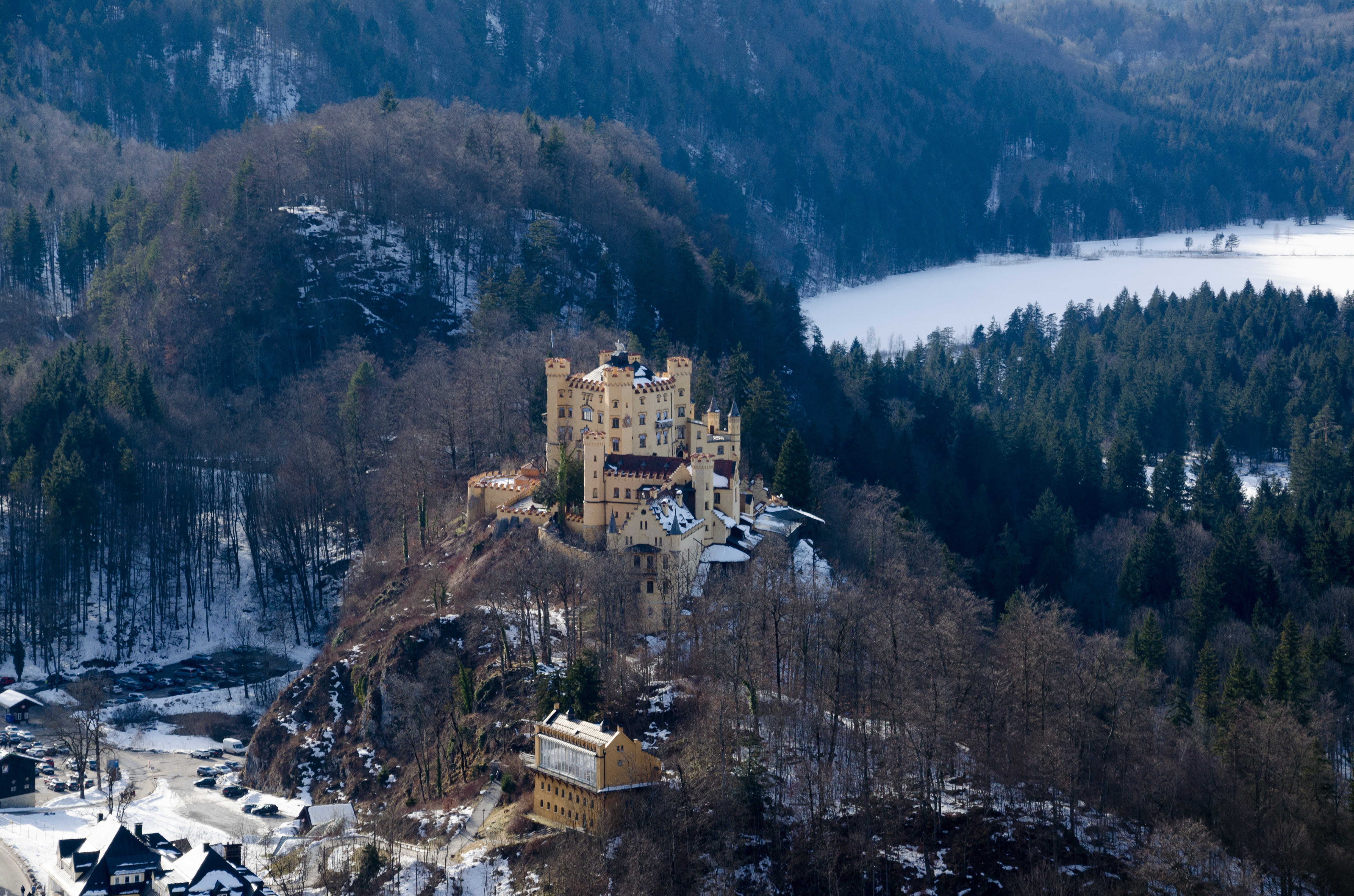water, structures, winter, land, outdoors, sky, travel, building exterior, beauty in nature, travel destinations, plant, building, castle, no people, ostallgäu, HD Wallpaper