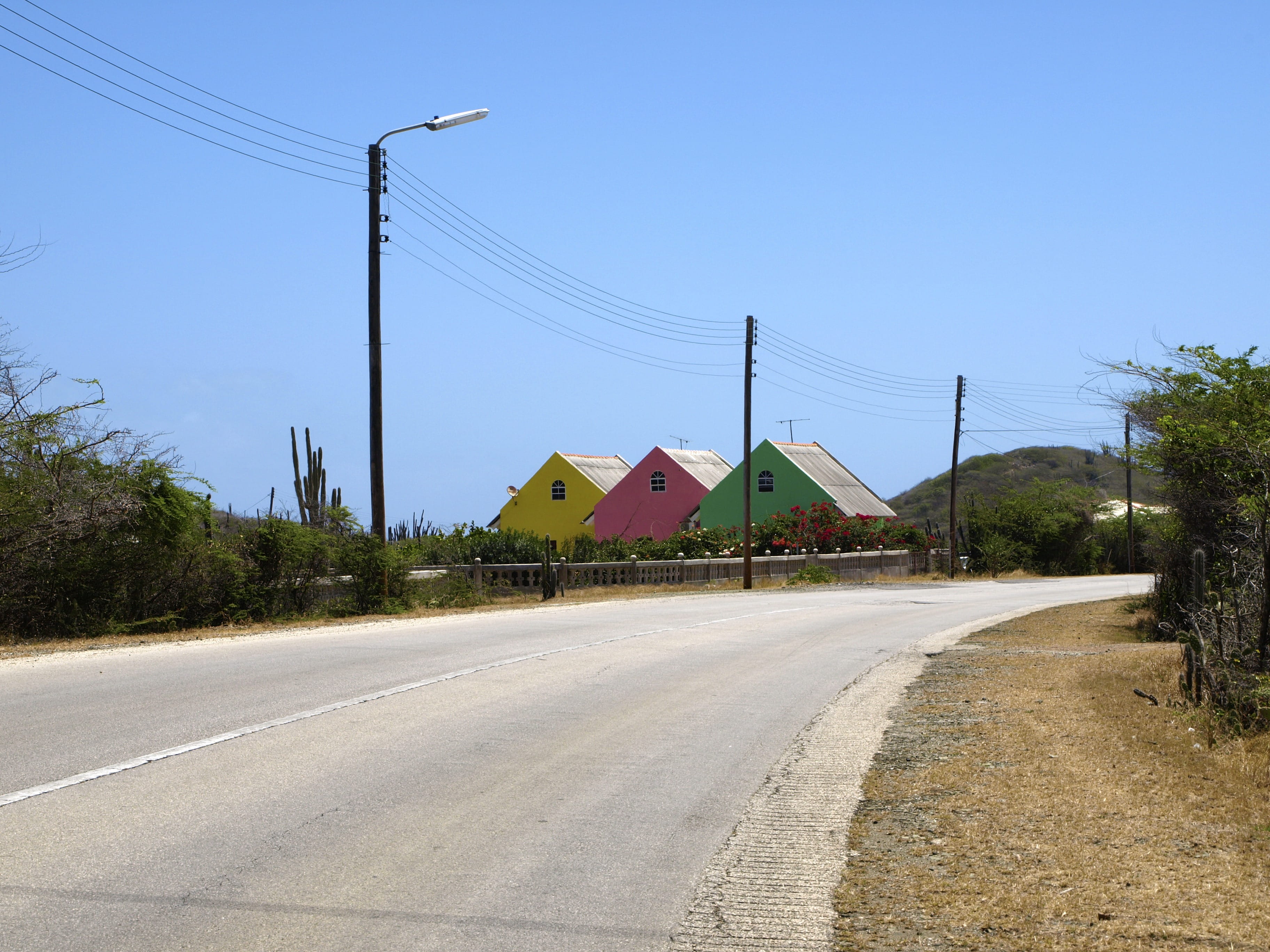 hot, Building, Colourful, arid, sunny, power line, telephone line, color, danger, empty road, dry, technology, colorful, curve, electricity pylon, landscape, HD Wallpaper