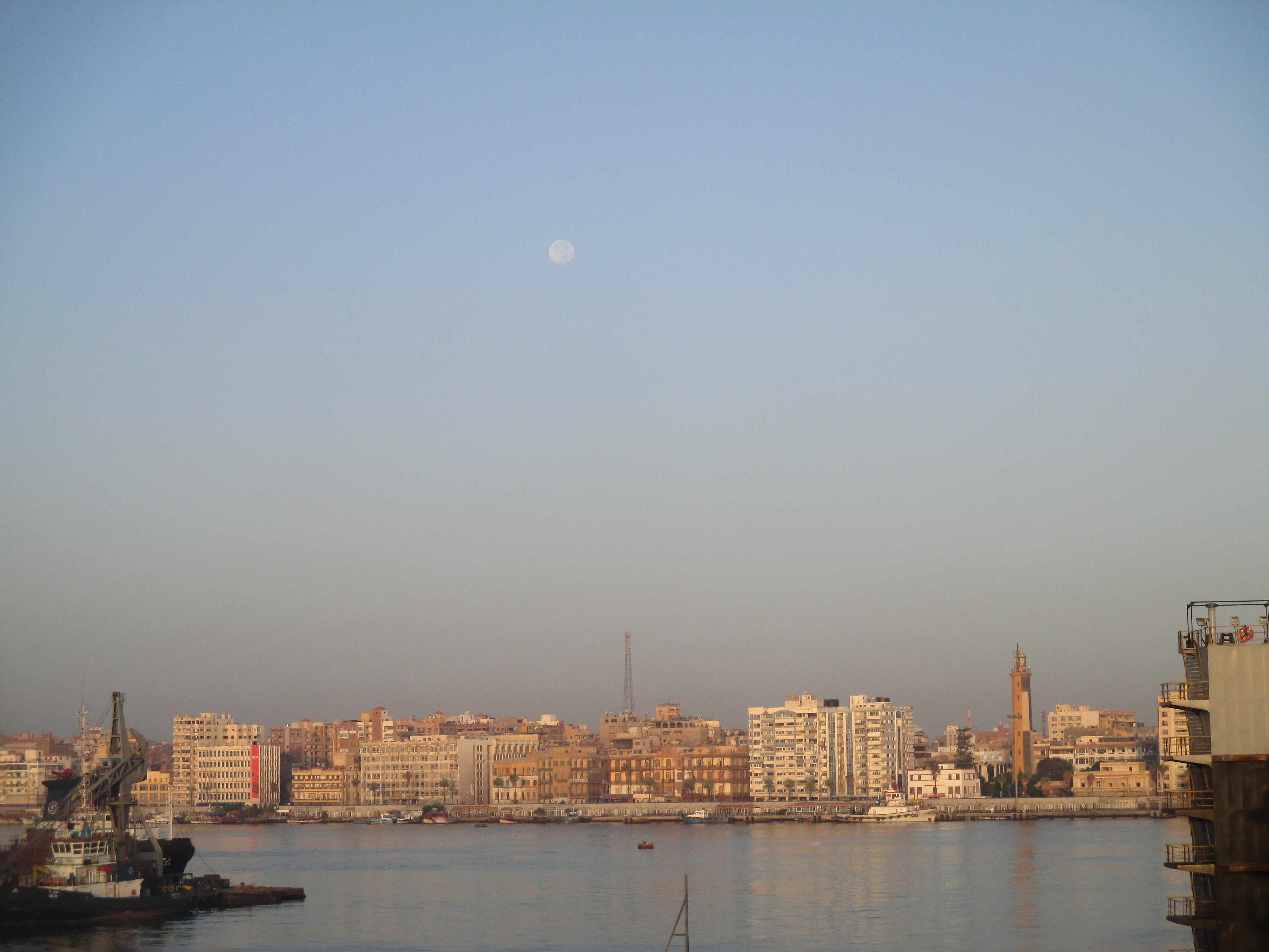 sea, river, ship, port, copy space, sky, daytime, outdoors, building, skyscraper, suez canal, office building exterior, no people, water, city, building exterior, HD Wallpaper