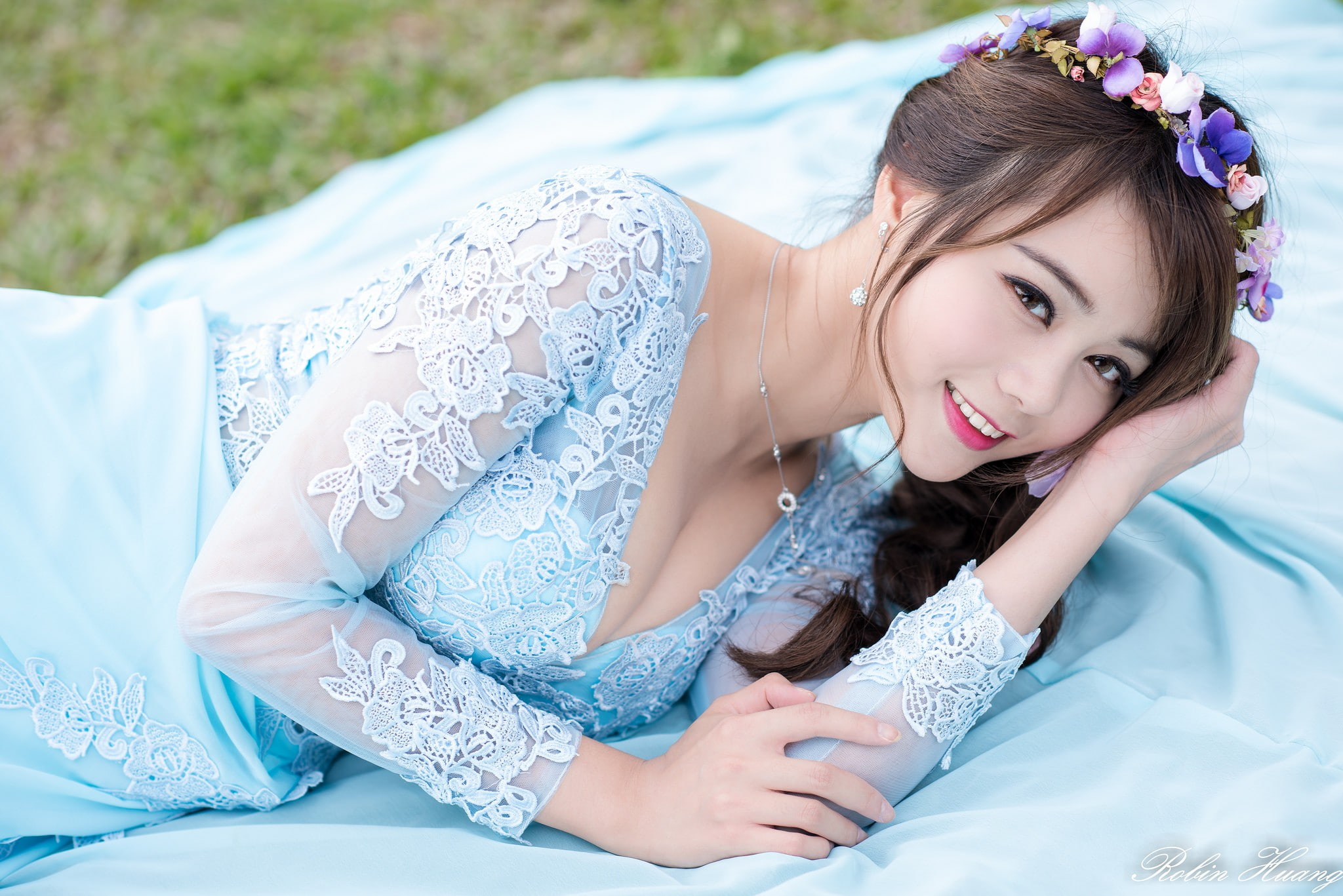 lying down, lifestyles, bed, three quarter length, relaxation, smiling, Asian, brunette, flowering plant, plant, women, happiness, one person, adult, real people, HD Wallpaper