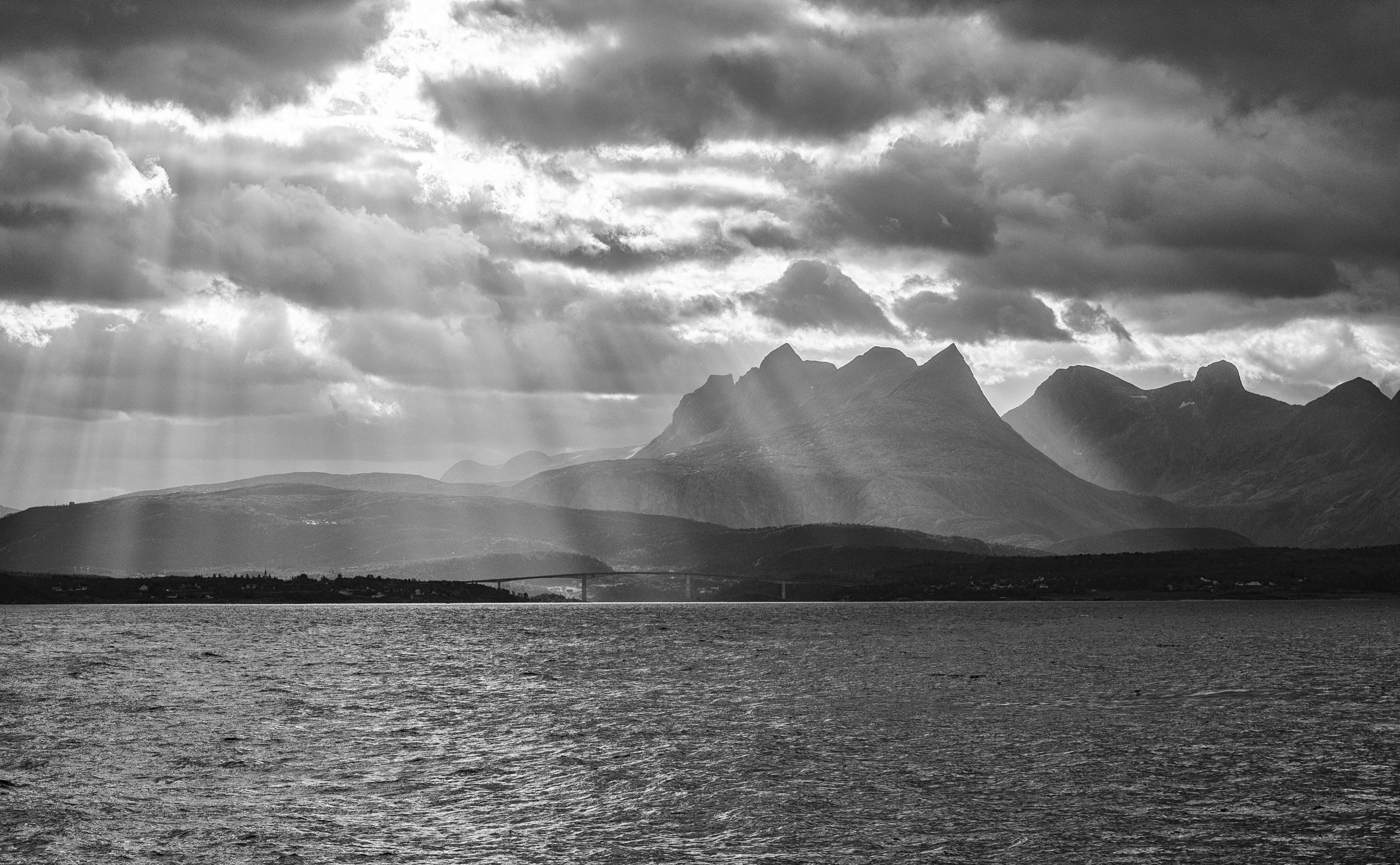 Light, Rays, nature, overcast, Crepuscular, environment, Black and White, day, water, 4K, White, mountain range, Norway, sky, scenics - nature, non-urban scene, HD Wallpaper