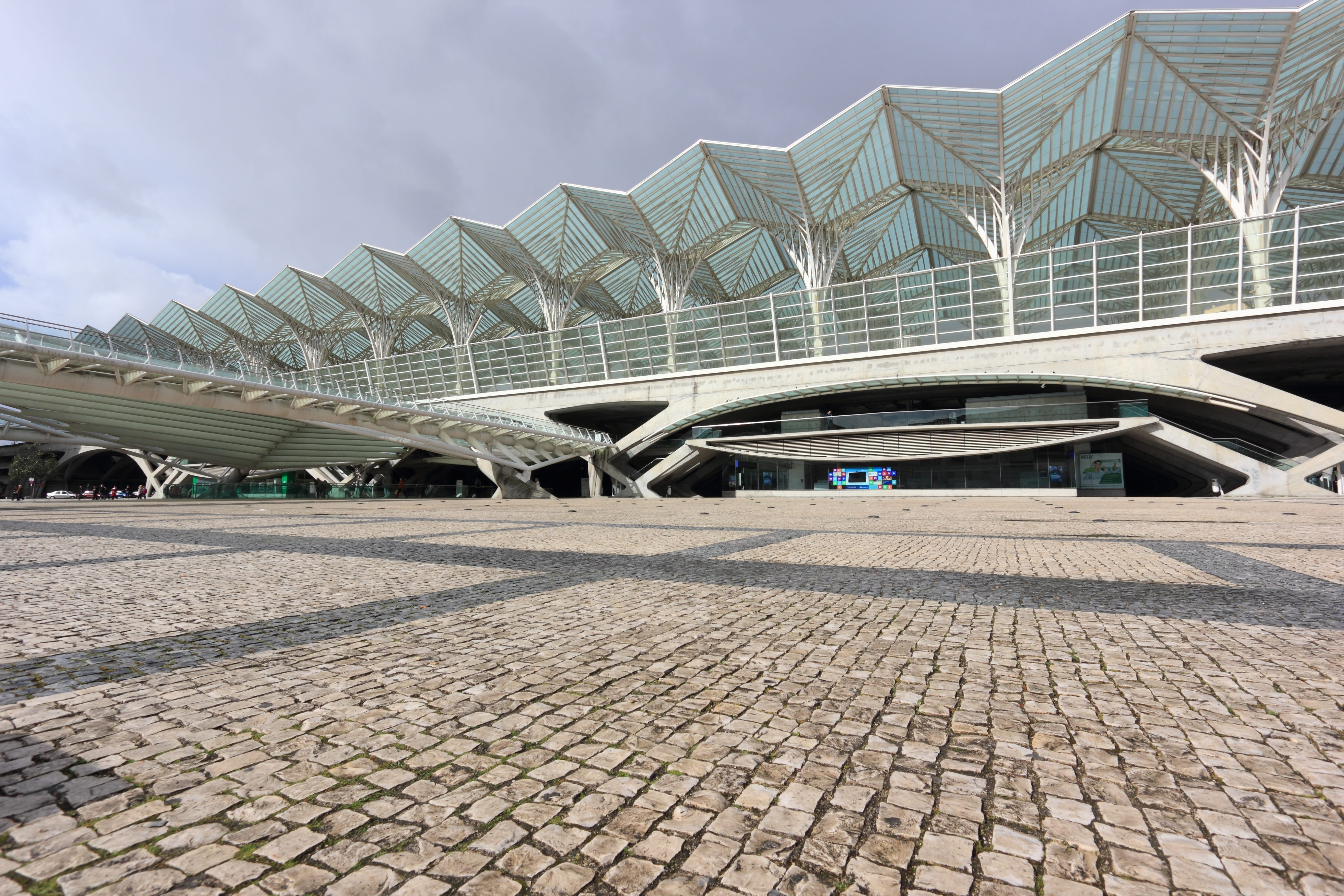 bridge - man made structure, travel destinations, footpath, transportation, cobblestone, area, street, modern, bridge, paving stone, lisboa, building exterior, HD Wallpaper