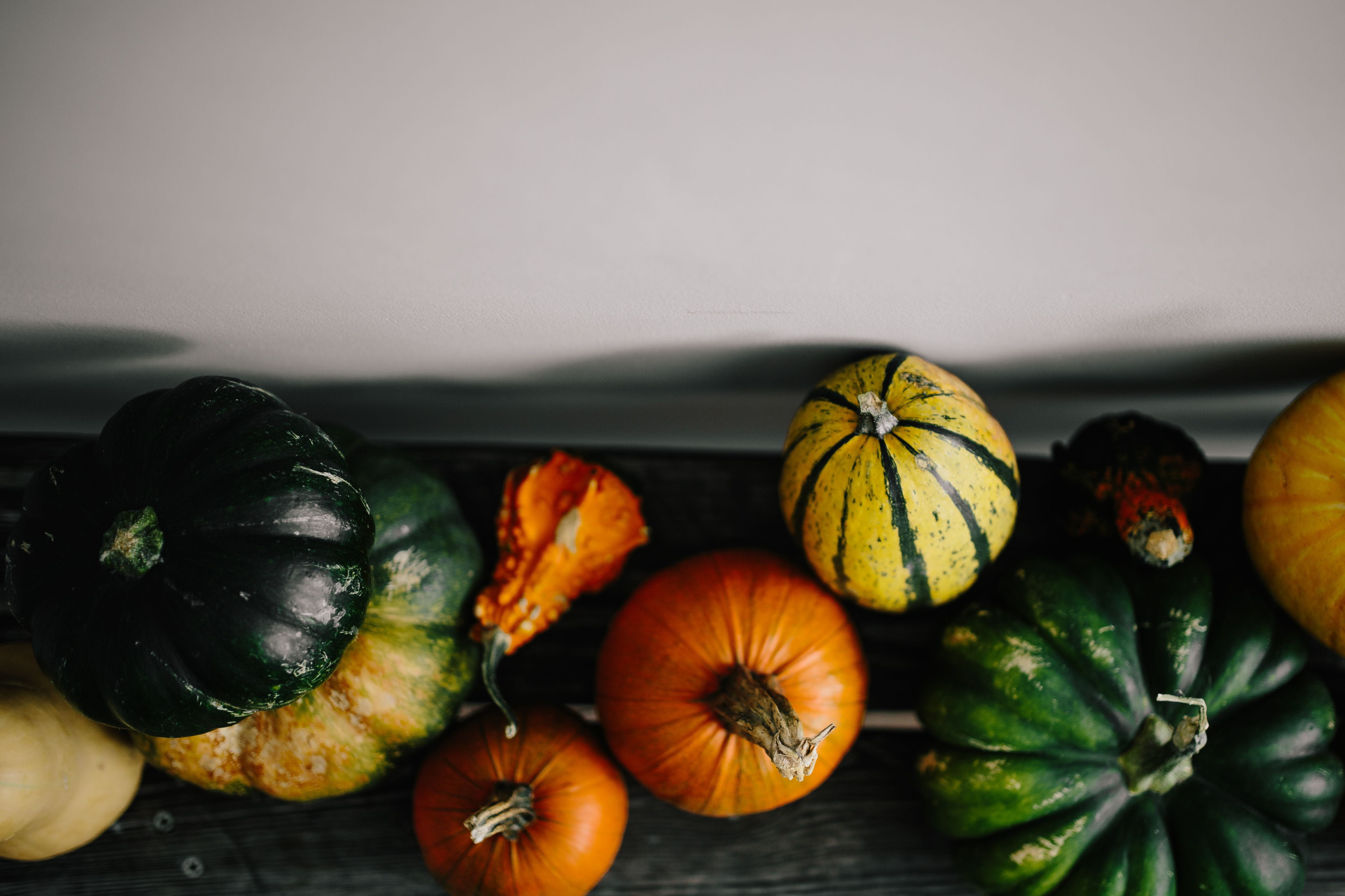 indoors, october, wellbeing, choice, november, variety, close-up, pumpkins, seasonal, studio shot, ripe, fall, halloween, organic, 4K, autumn, fruit, healthy eating, HD Wallpaper
