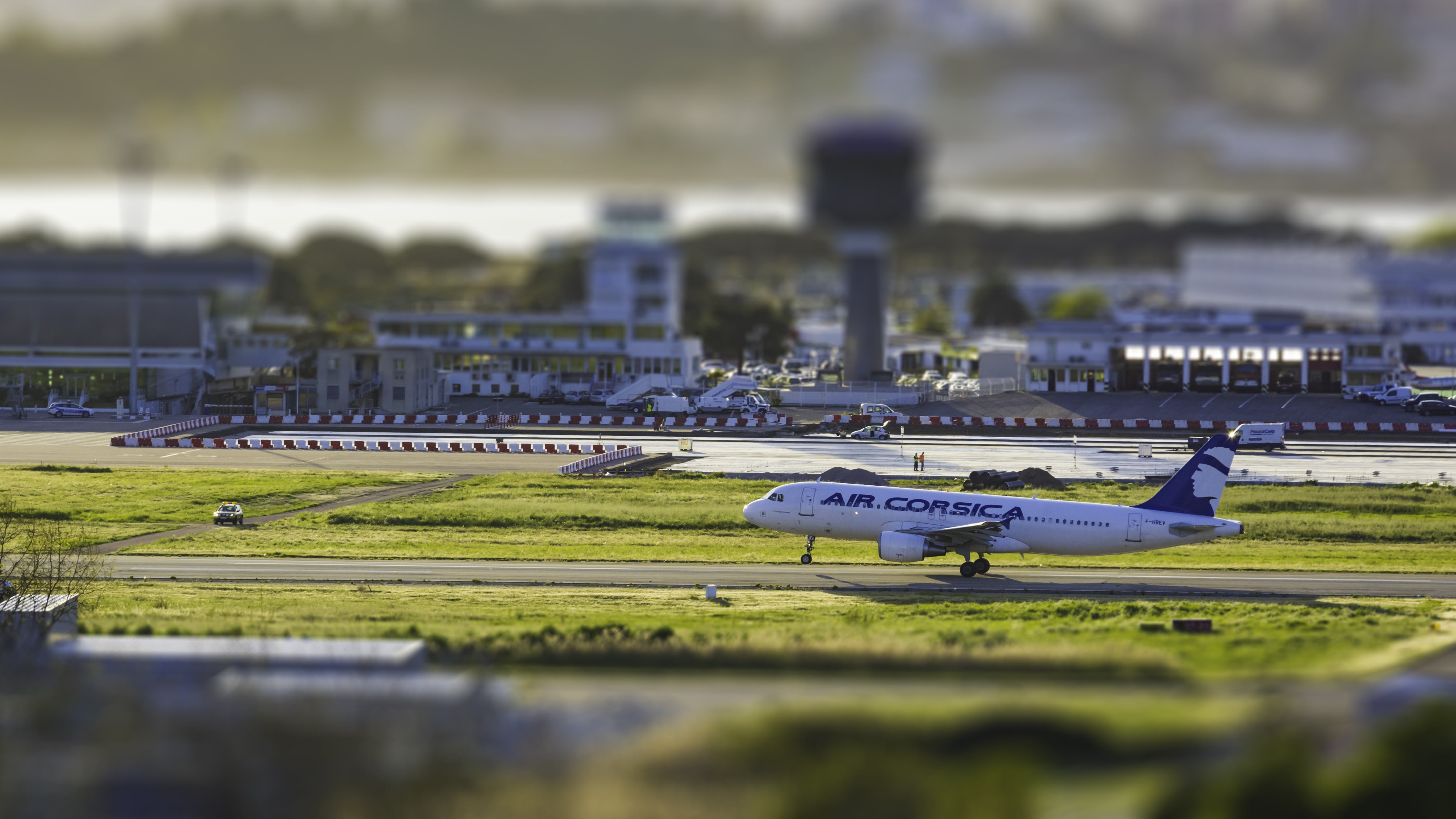 mode of transportation, commercial Airplane, building exterior, outdoors, plane, relaxation, Air France, photography, passenger, business Travel, nature, HD Wallpaper