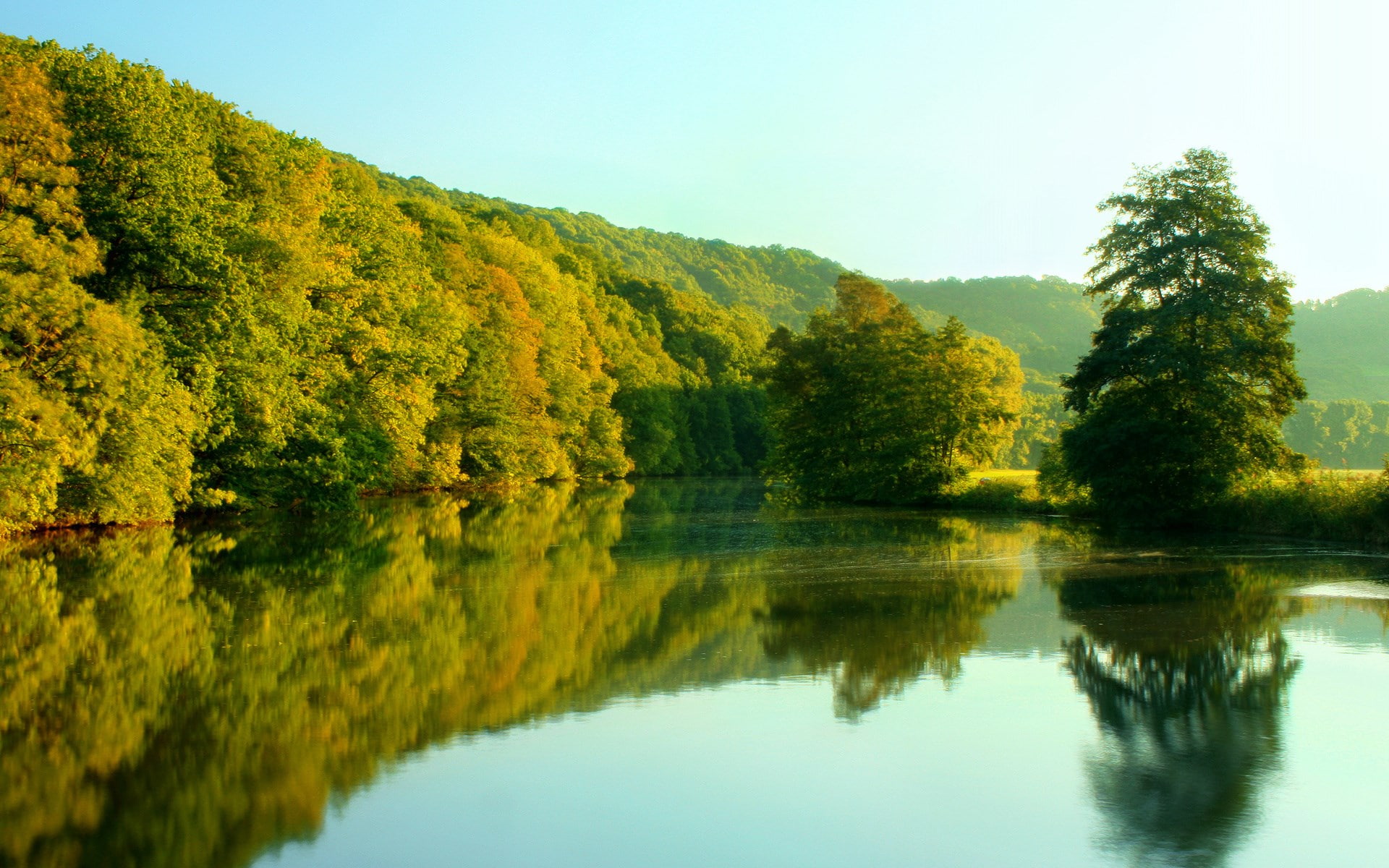water, background image hd nature scene 1920x1200, tree, outdoors, reflection, plant, growth, sky, non-urban scene, lake, tranquil scene, clear sky, nature, HD Wallpaper