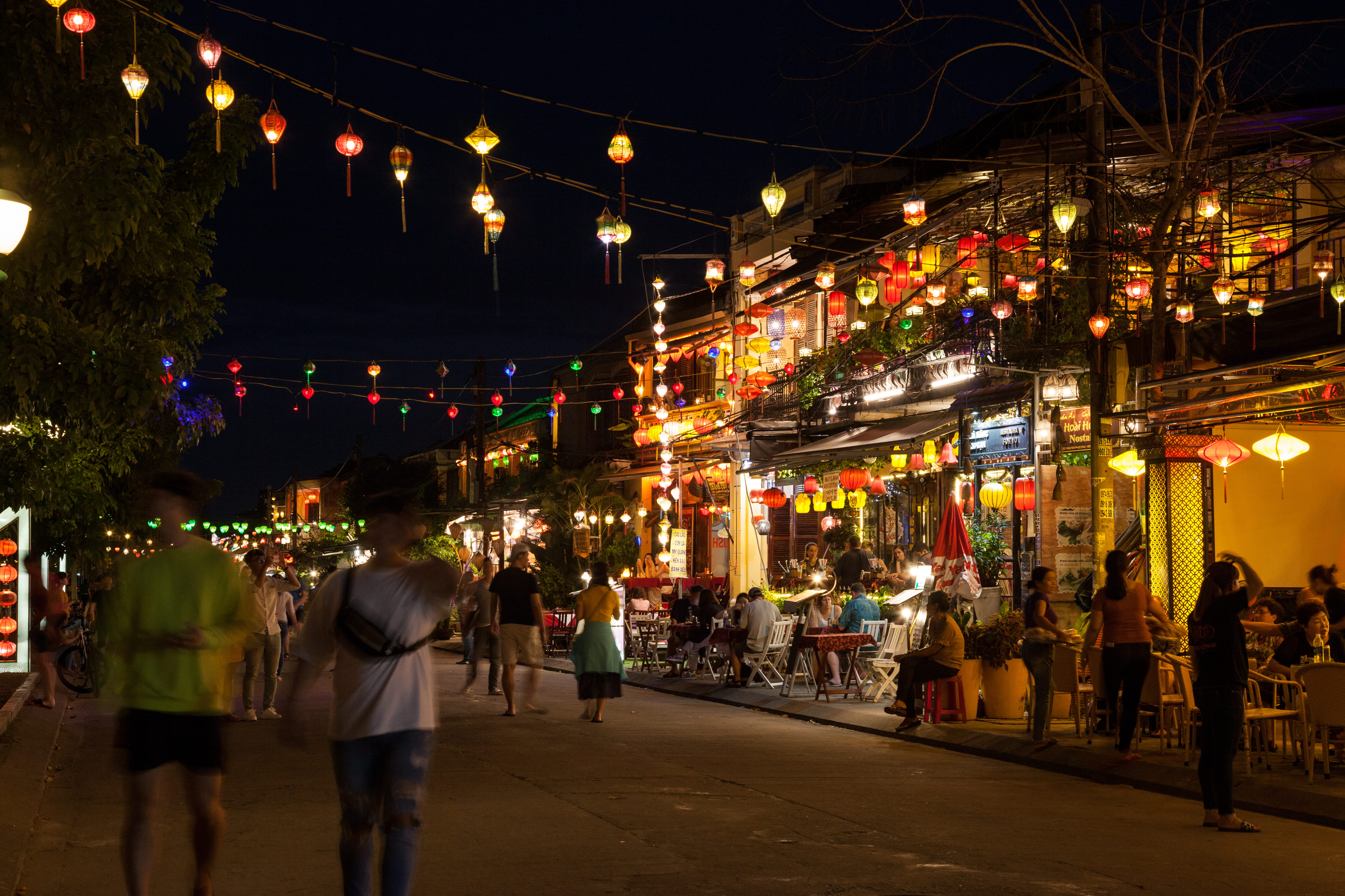 walking, building, shop, architecture, urban, building exterior, pedestrian, path, hoi an, person, downtown, light, rear view, nightlife, crowd, built structure, HD Wallpaper