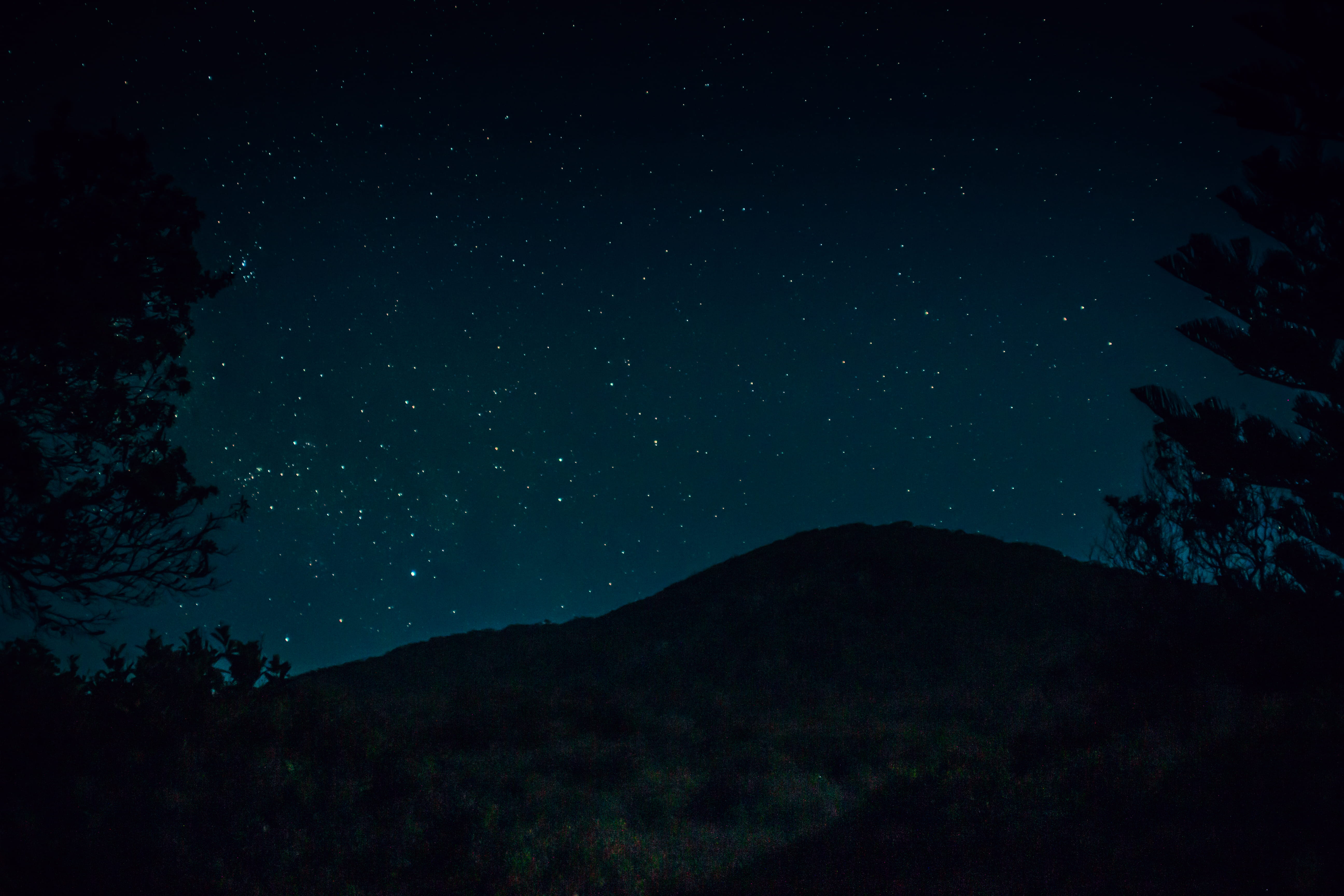 tranquil scene, star, land, astronomy, universe, low angle view, nebula, no people, antenna, lunar eclipse, radio telescope, tranquility, beauty in nature, HD Wallpaper