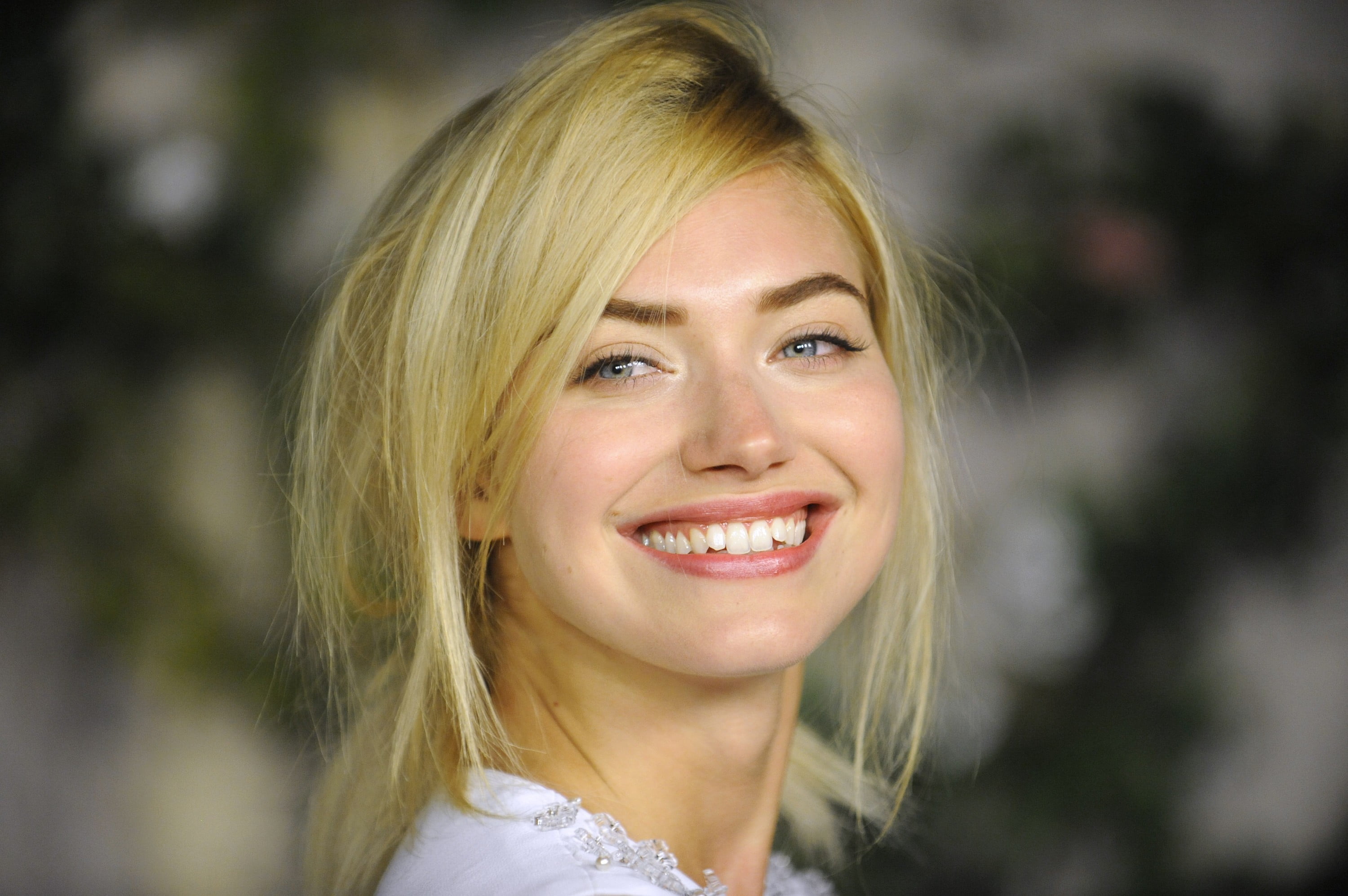 headshot, one person, blonde, beauty, women, toothy smile, looking at camera, cheerful, beautiful woman, emotion, happiness, Imogen Poots, young adult, HD Wallpaper
