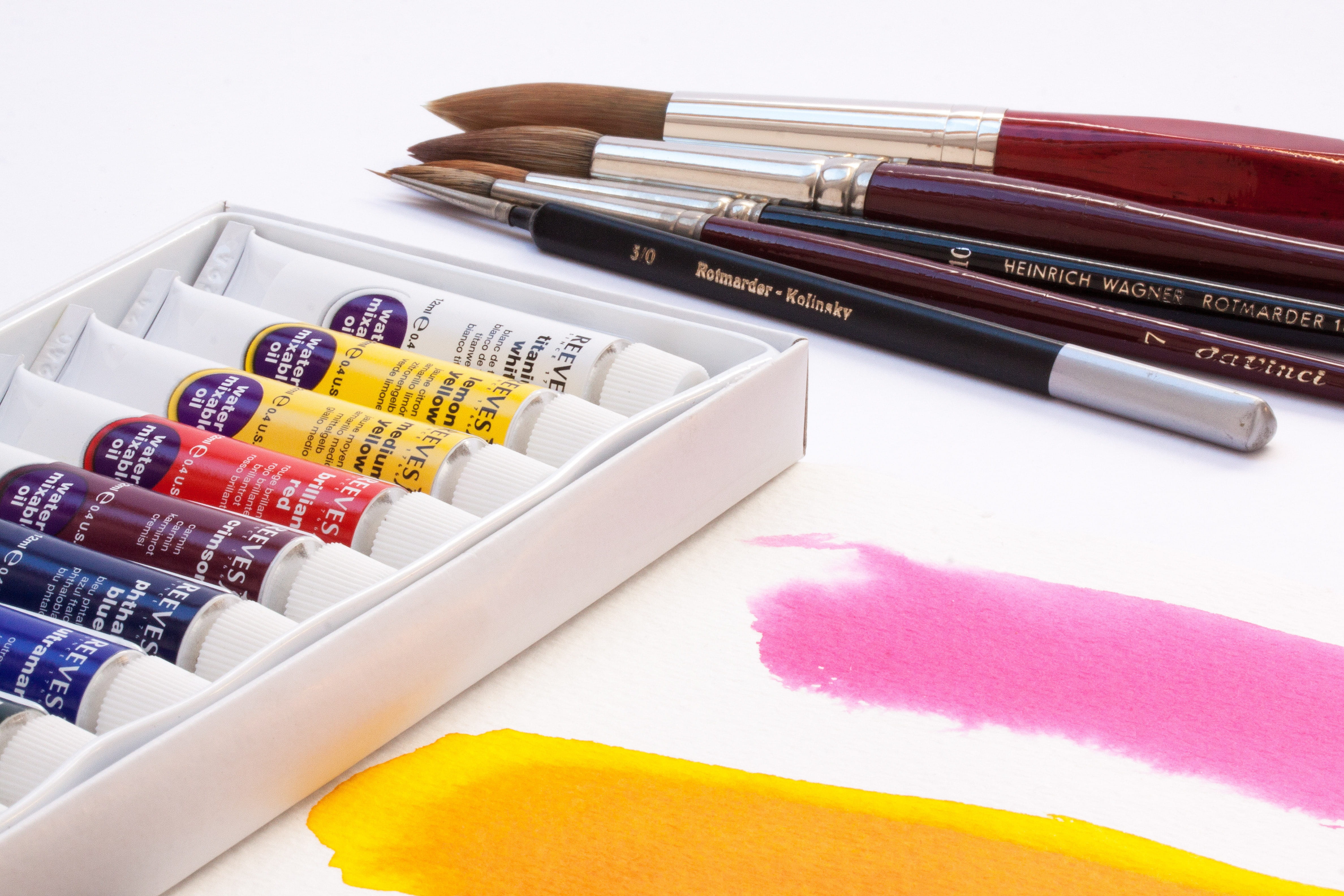 red, variation, white background, blue, paper, white, in a row, education, pencil, writing instrument, oil paints, art and craft equipment, marten hair brushes, HD Wallpaper