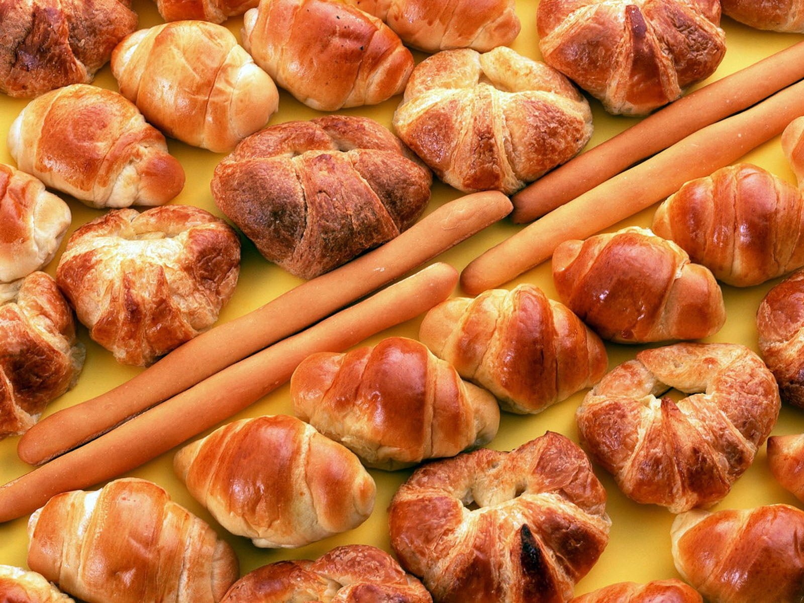 breads, slice, baking, healthy eating, 720P, high angle view, wellbeing, arrangement, indoors, pork, no people, raw food, day, pies, close-up, still life, HD Wallpaper
