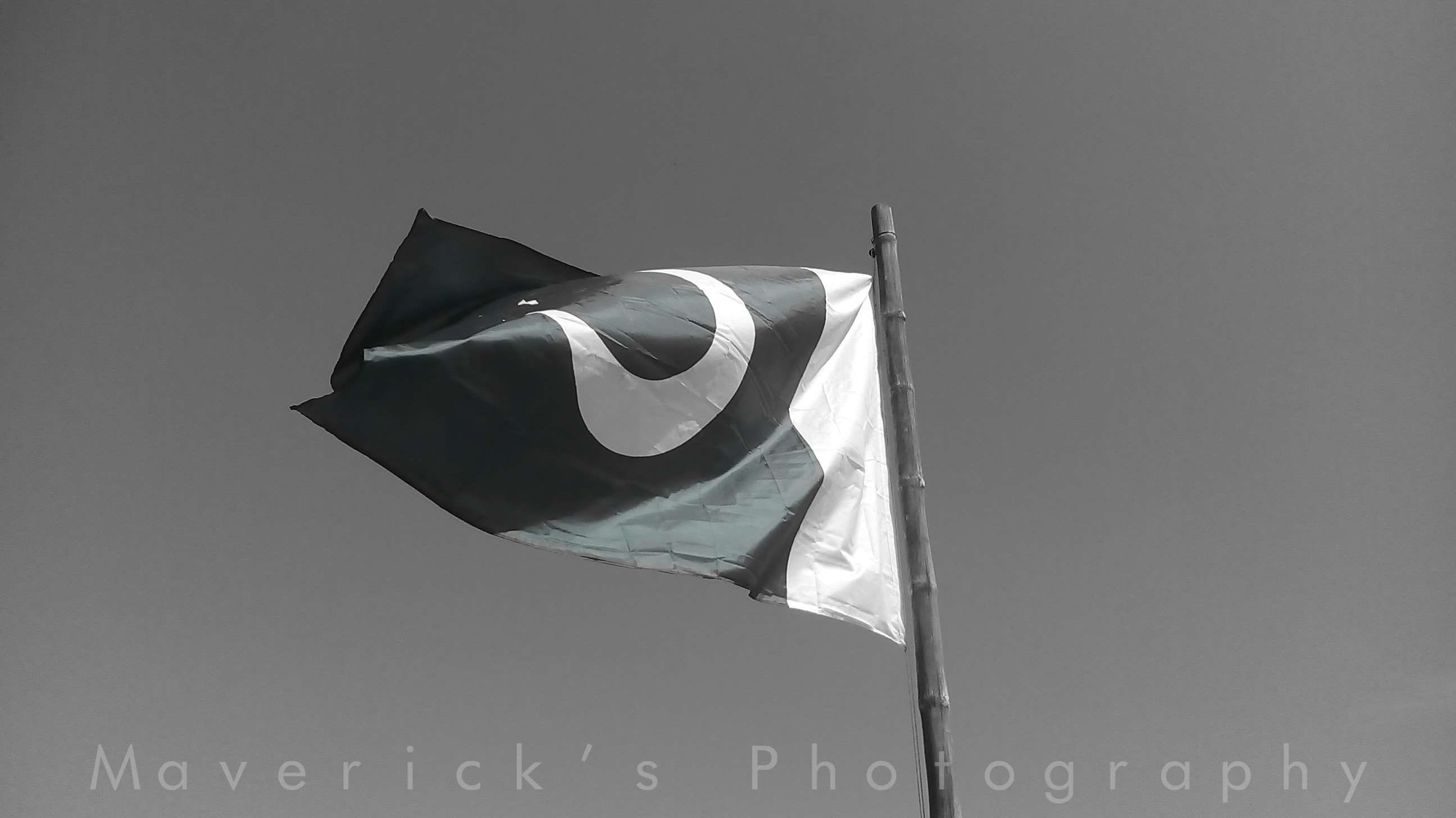 emotion, flag, minimalist, patriotism, waving, shape, studio shot, outdoors, gray, textile, green, flagpole, nature, pakistan, black and white, environment, HD Wallpaper