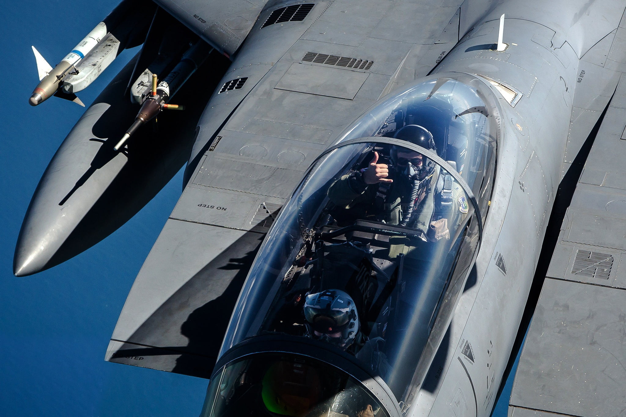 Fighter-bomber, AIM-9 Sidewinder, USAF, Lantern, F-15E Strike Eagle, Gesture, F-15, 1080P, Pilot, HD Wallpaper
