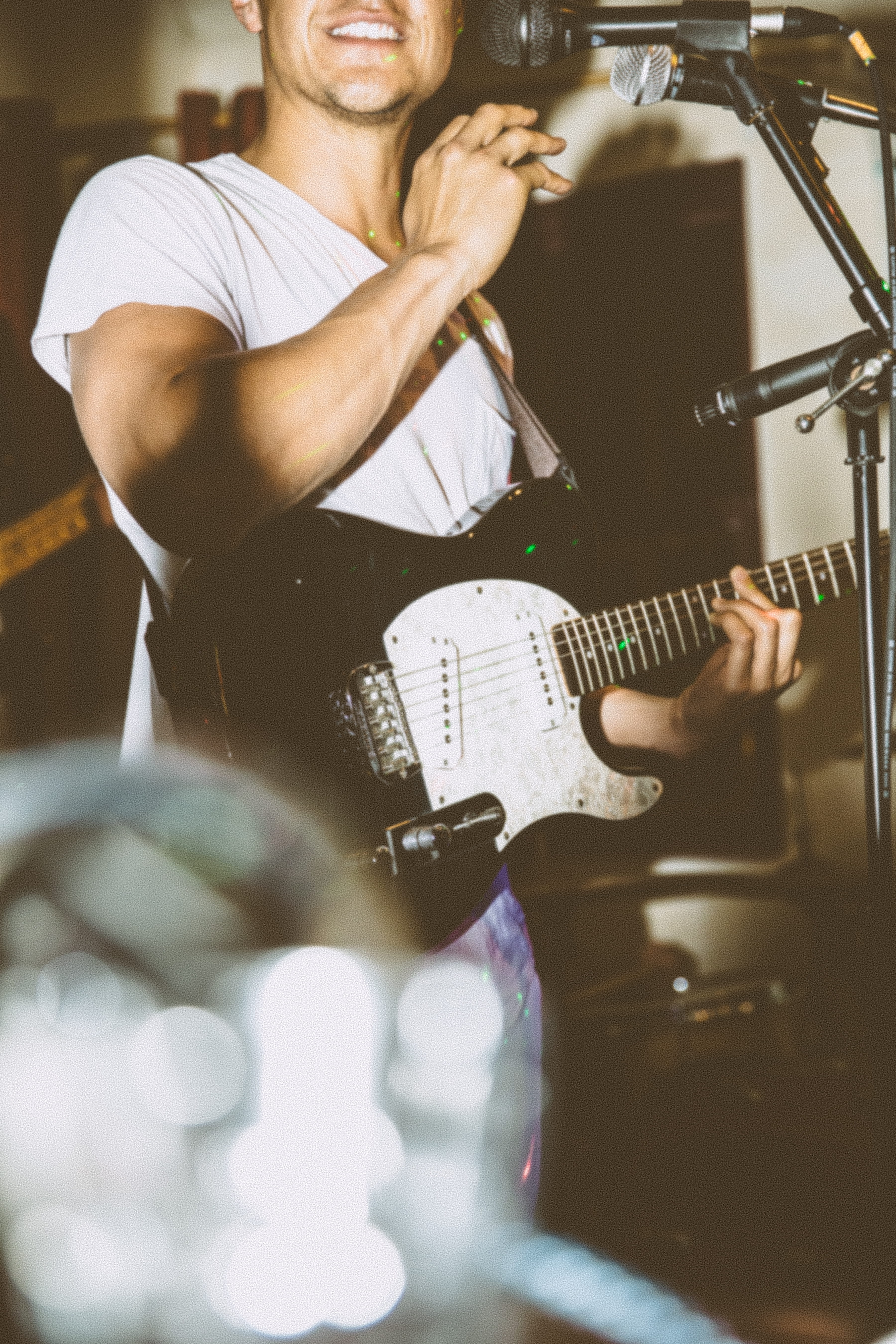 music, musical instrument, united states, indoors, band, man, musician, electric guitar, 5K, men, fun, arts culture and entertainment, performance, playing, Phone HD Wallpaper