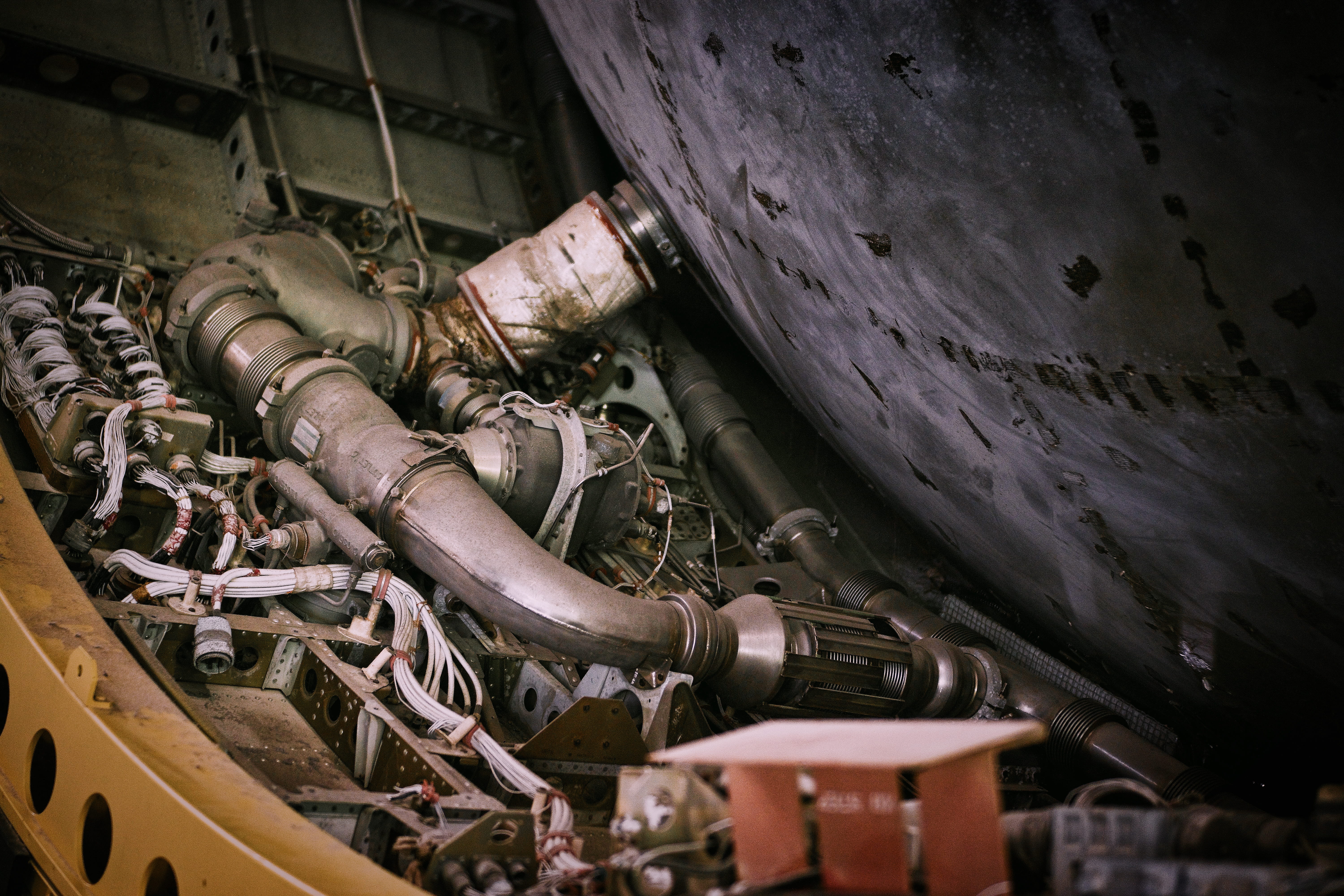 no people, machine part, industry, machine valve, architecture, engineering, technology, abandoned, rocketry, engineer, johnson space center, connection, HD Wallpaper