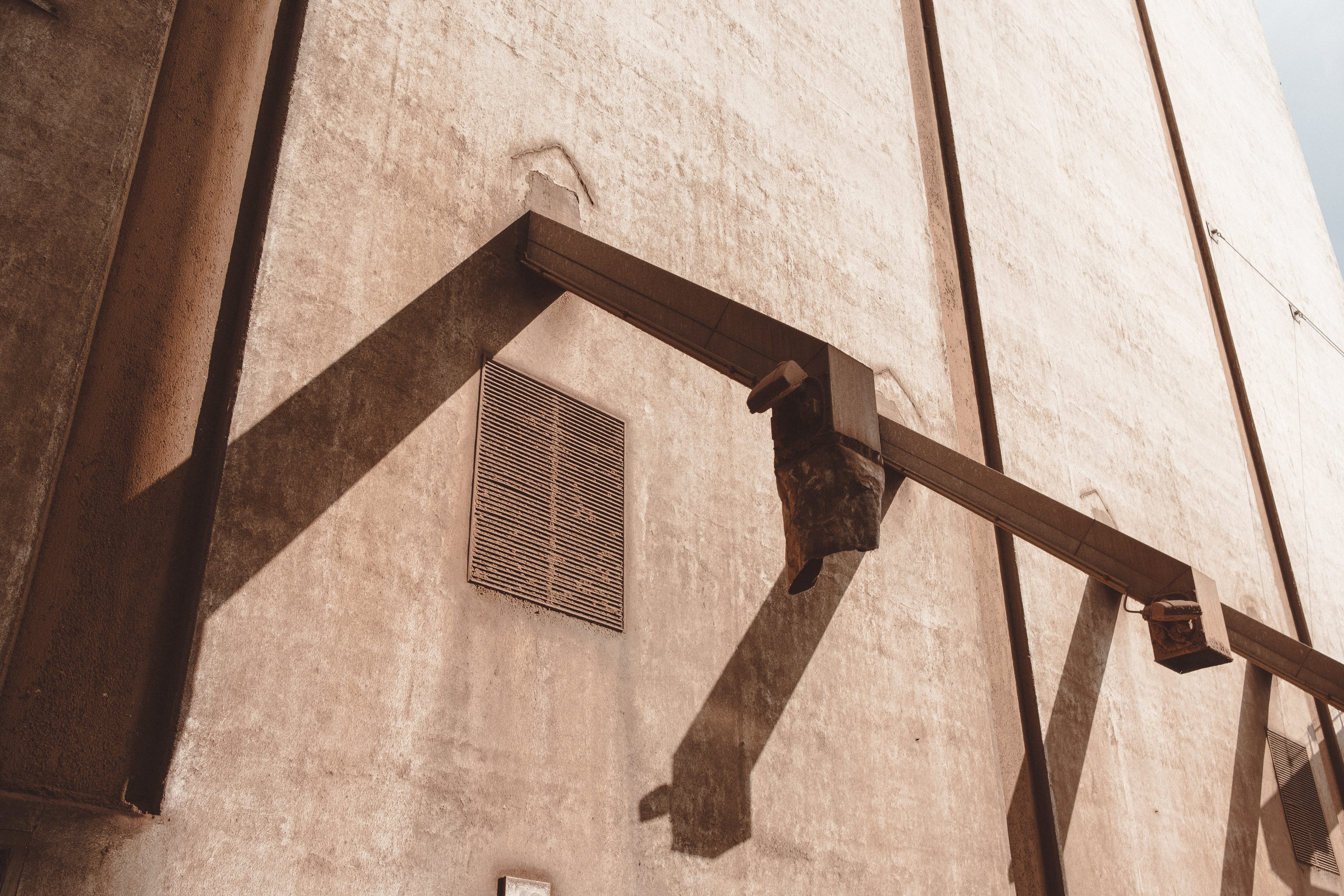 protection, building exterior, built structure, sunlight, brutalist, wood - material, no people, 5K, grid, harbour, shadow, pipes, concrete, minimal, nature, HD Wallpaper