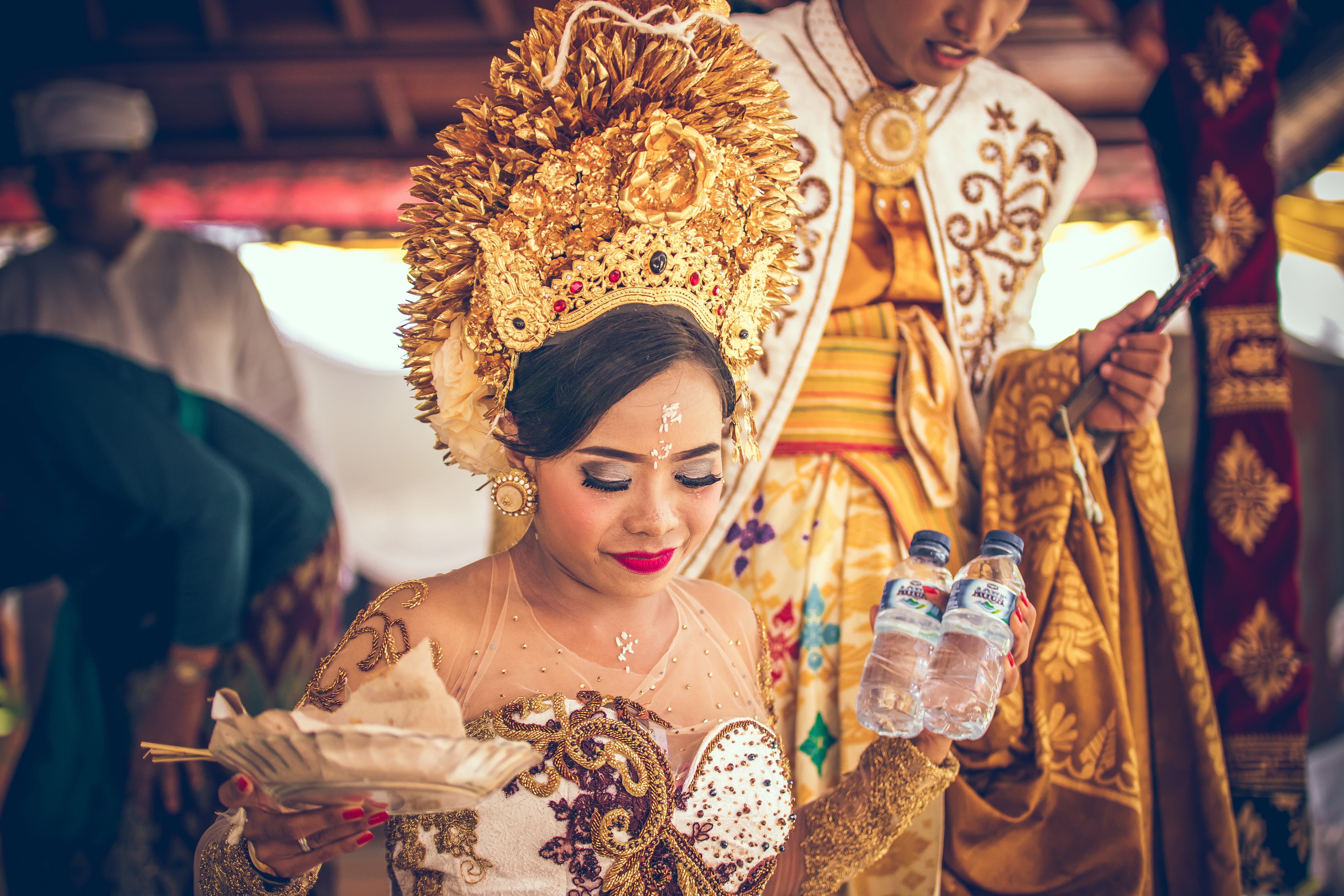 people, women, jewelry, colors, costumes, wear, holding, plastic, lifestyles, event, indonesian, make-up, culture, oriental, woman, indoors, carnival - celebration event, HD Wallpaper