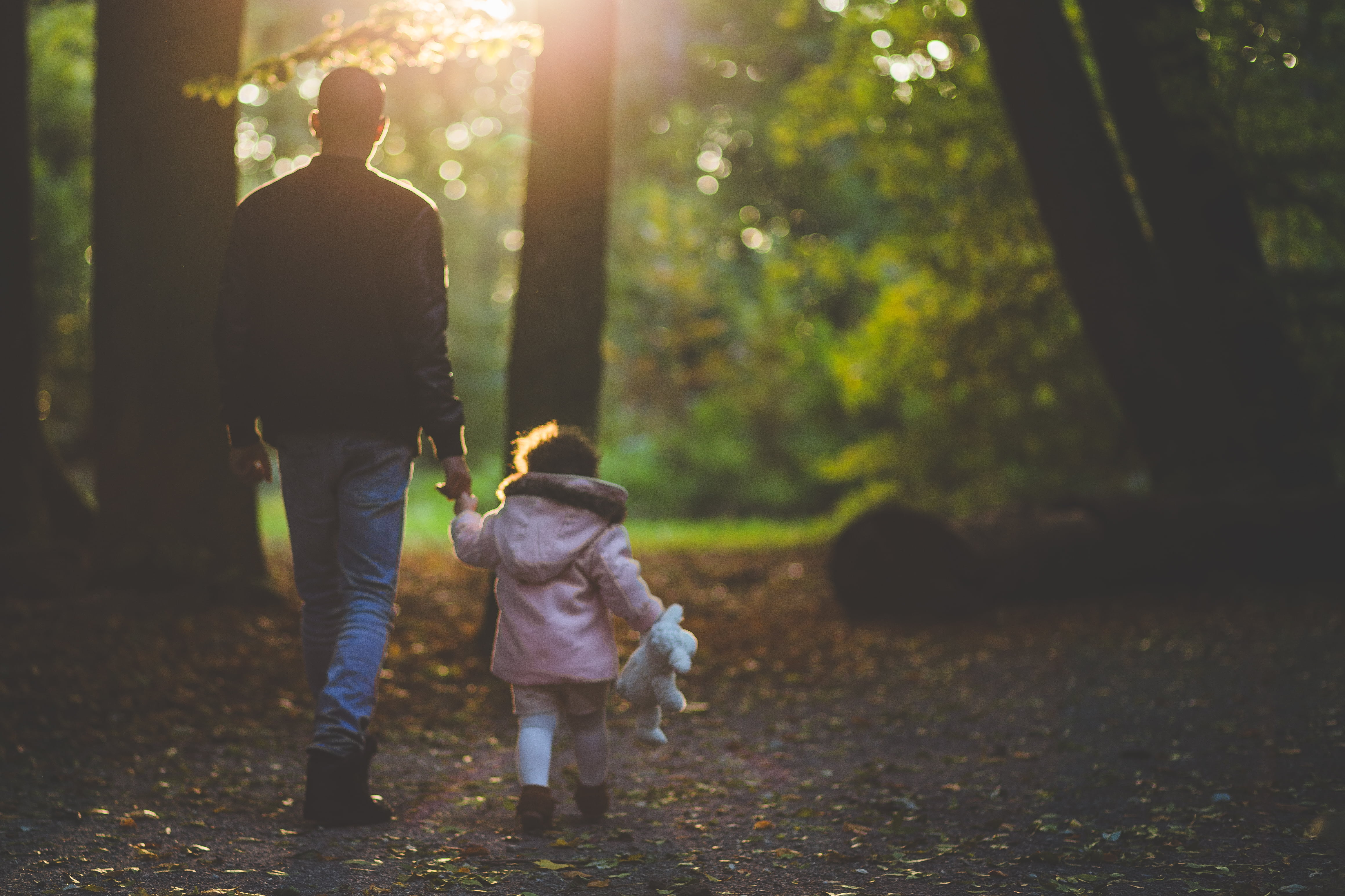 pink, daytime, outdoors, childhood, blue, two people, stuffed animal, fall, family, innocence, black, people, nature, lens flare, casual clothing, plant, HD Wallpaper