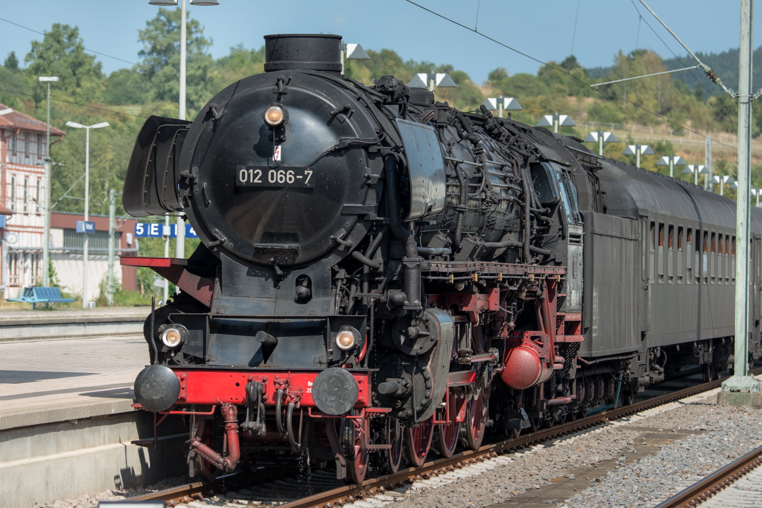 land vehicle, train, black color, no people, war, black, mode of transport, steam train, military, nature, rail transportation, passenger train, travel, HD Wallpaper