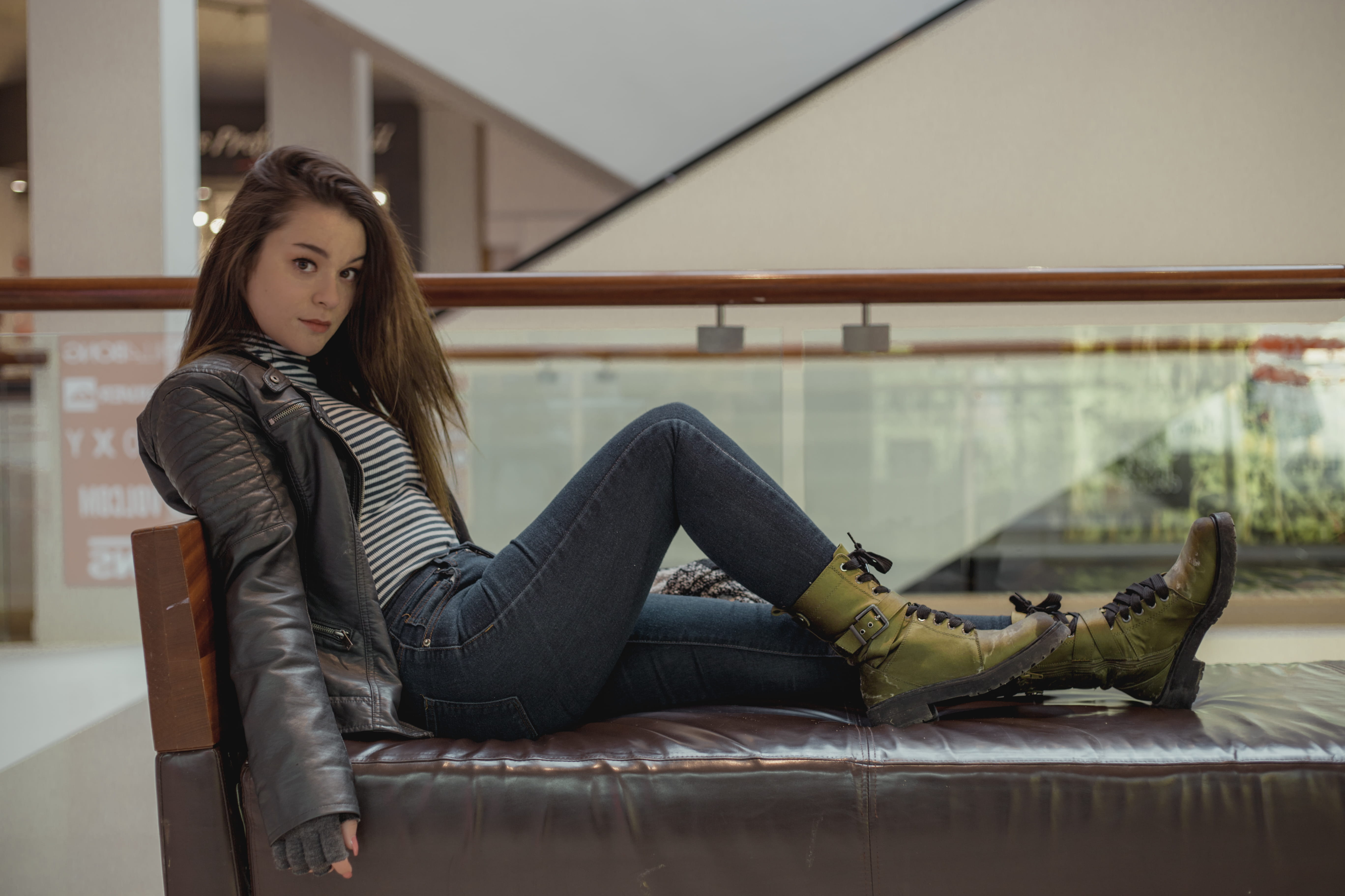 sofa, woman, pose, jeans, real people, looking at camera, centre rockland, young adult, 5K, indoors, full length, relaxation, model, bench, women, one person, HD Wallpaper