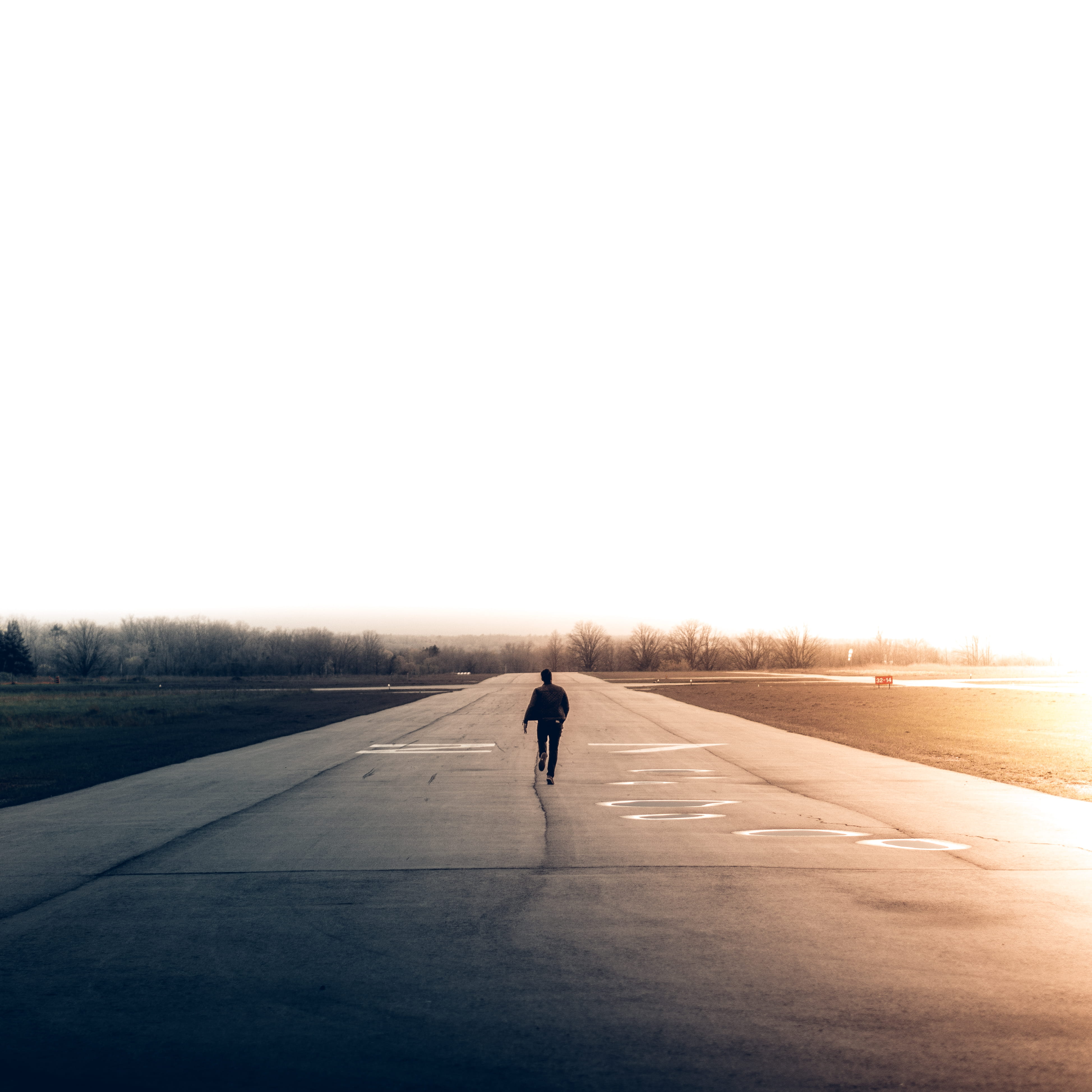 silhouette, people, only men, men, the way forward, Takeoff, women, transportation, exercising, sky, empty, action, day, running, 4K, leisure activity, Phone HD Wallpaper