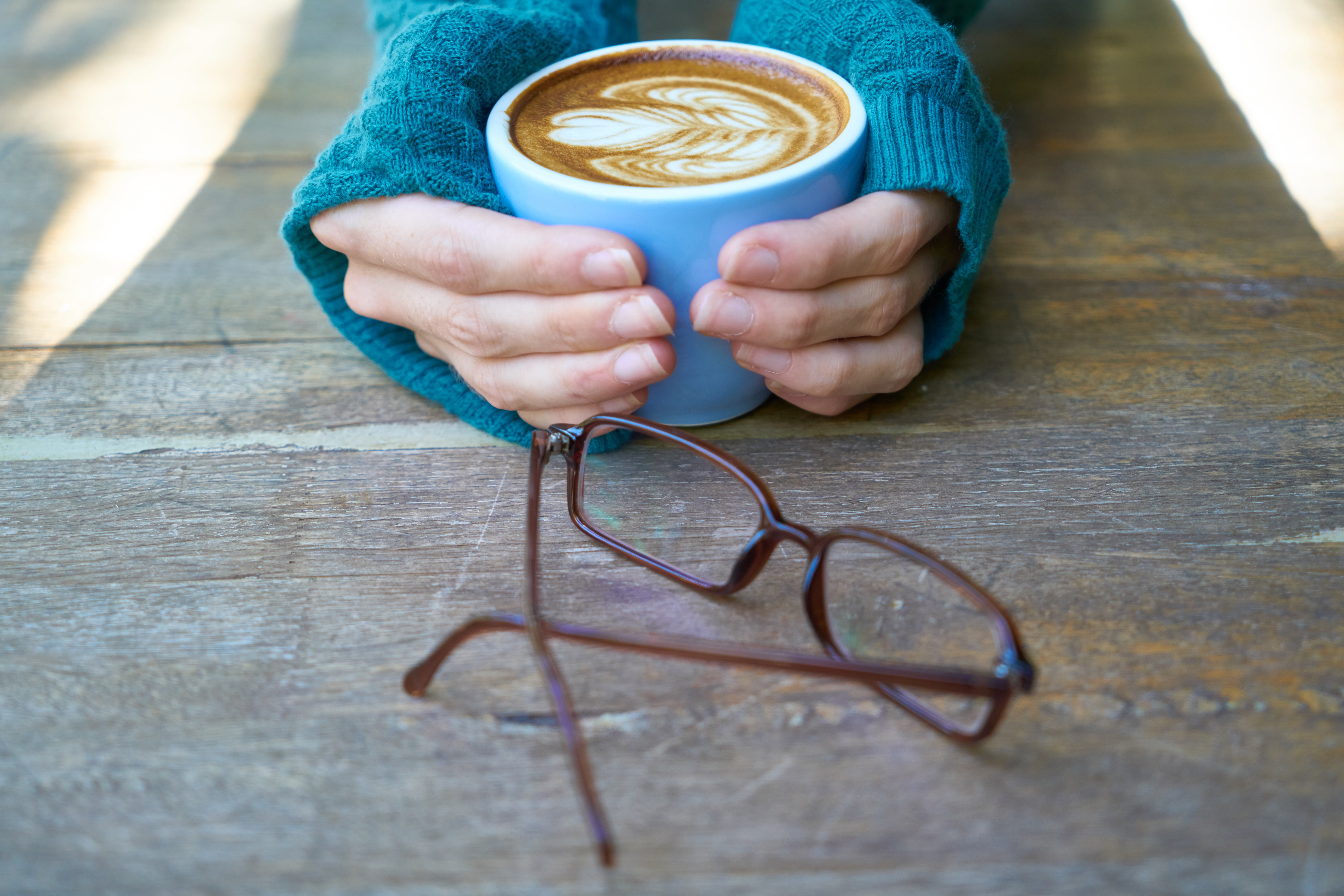 photo, macro, real people, food, drink, brown, hot, cup, coffee, art and craft, morning, one person, mug, background, holding, caffeine, human Hand, eyewear, HD Wallpaper