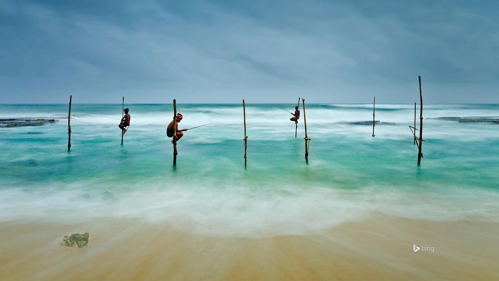 horizon, group of people, land, horizon over water, 1080P, sea, water, can, blue, lanka, sri, turquoise colored, nature, tranquil scene, beach, HD Wallpaper
