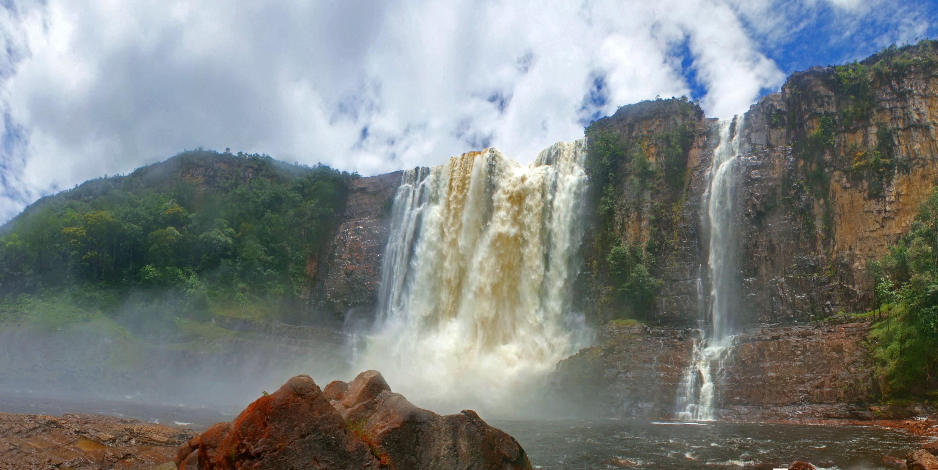 river, waterfall, cliff, clouds, Canaima National Park, landscape, nature, Venezuela, 2K, tropical forest, HD Wallpaper