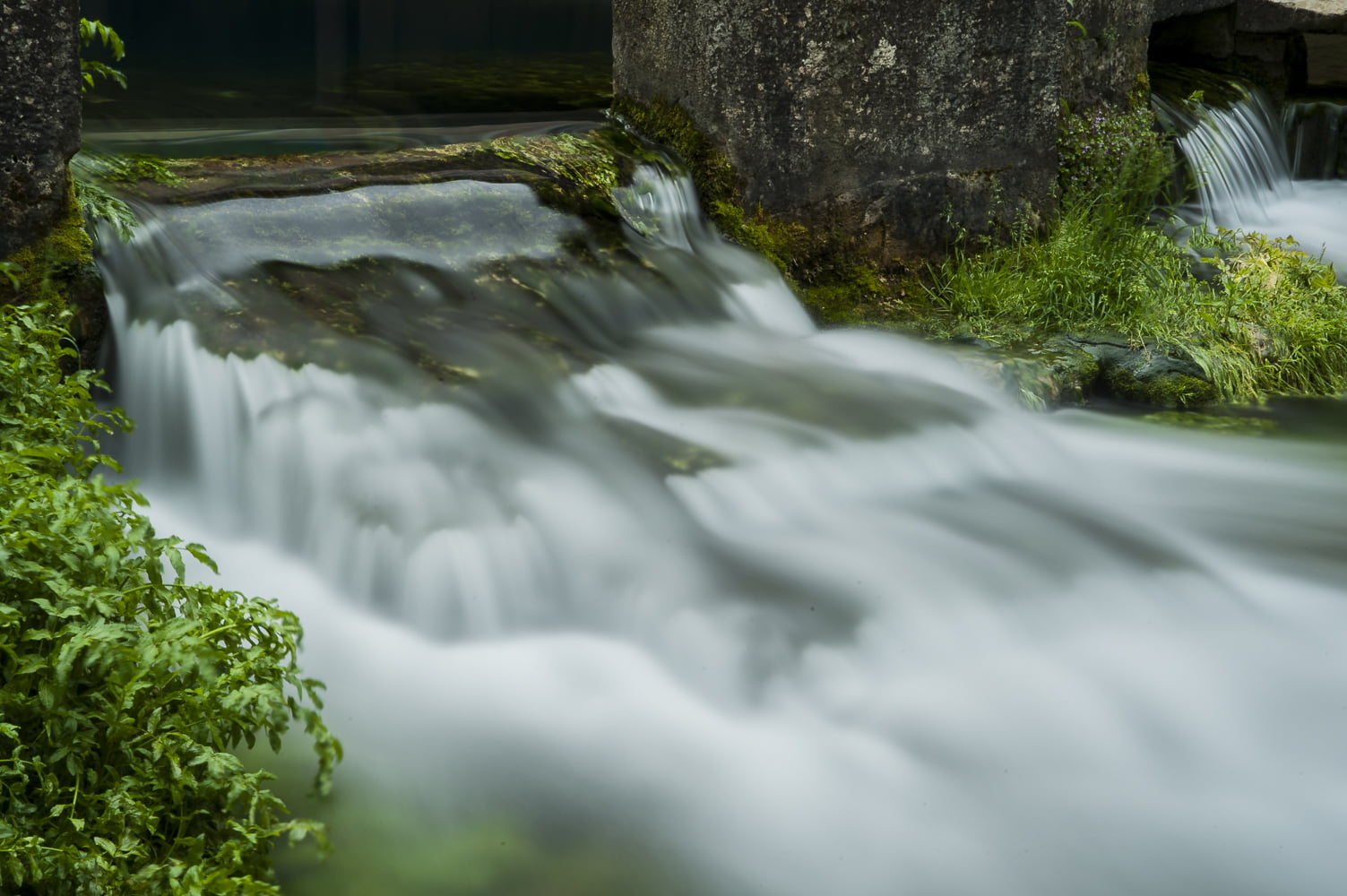 mai, 720P, ND, Bourgogne, Europe, river, Tonnerre, tree, Fosse, falls, pose, trees, water falls, photography, Yonne, NIKON D700, landscape photography, HD Wallpaper