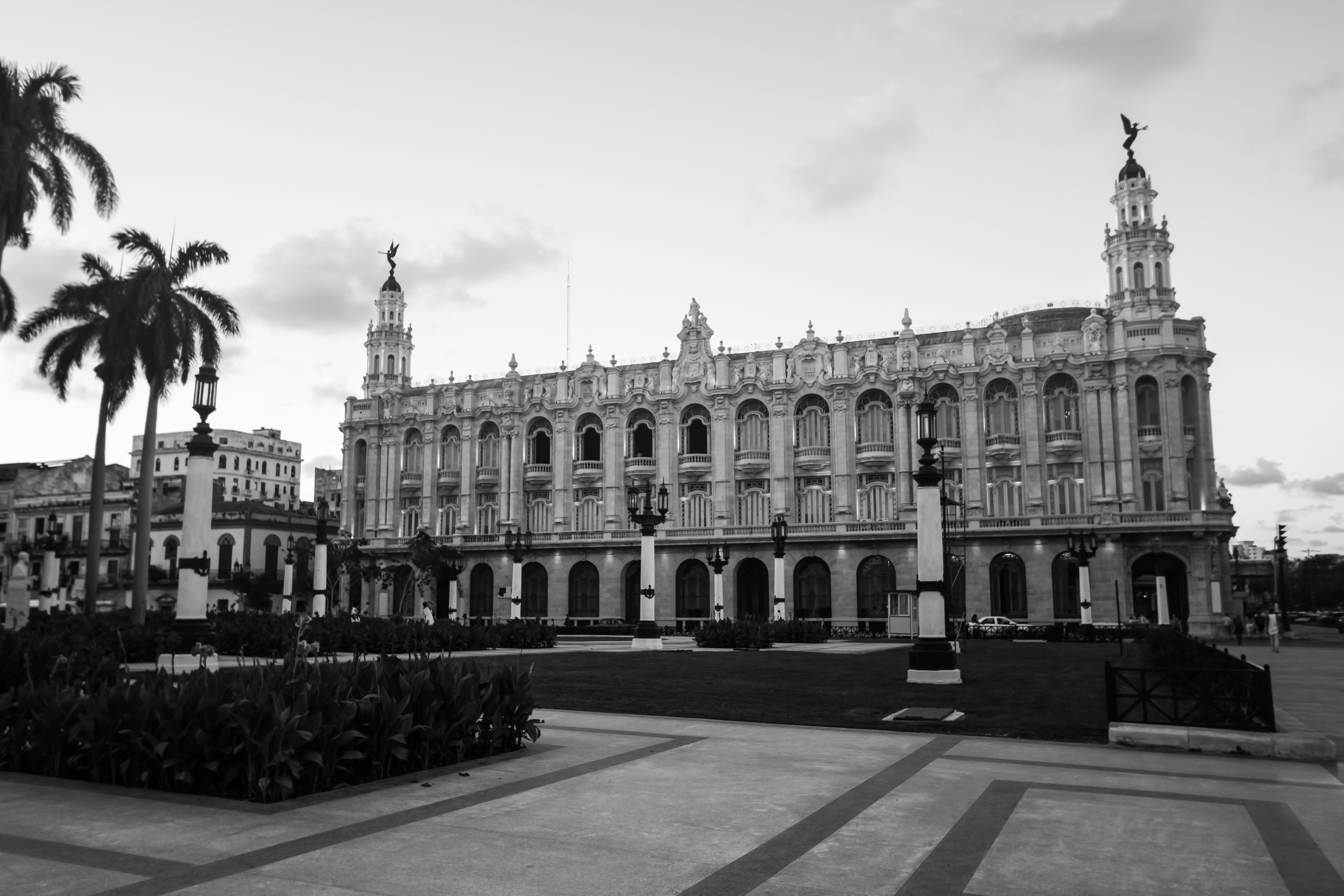 nostalgia, the past, outdoors, palm tree, teatro nacional, day, government, historic, facade, 5K, travel destinations, sky, cuba, city, architecture, nature, HD Wallpaper