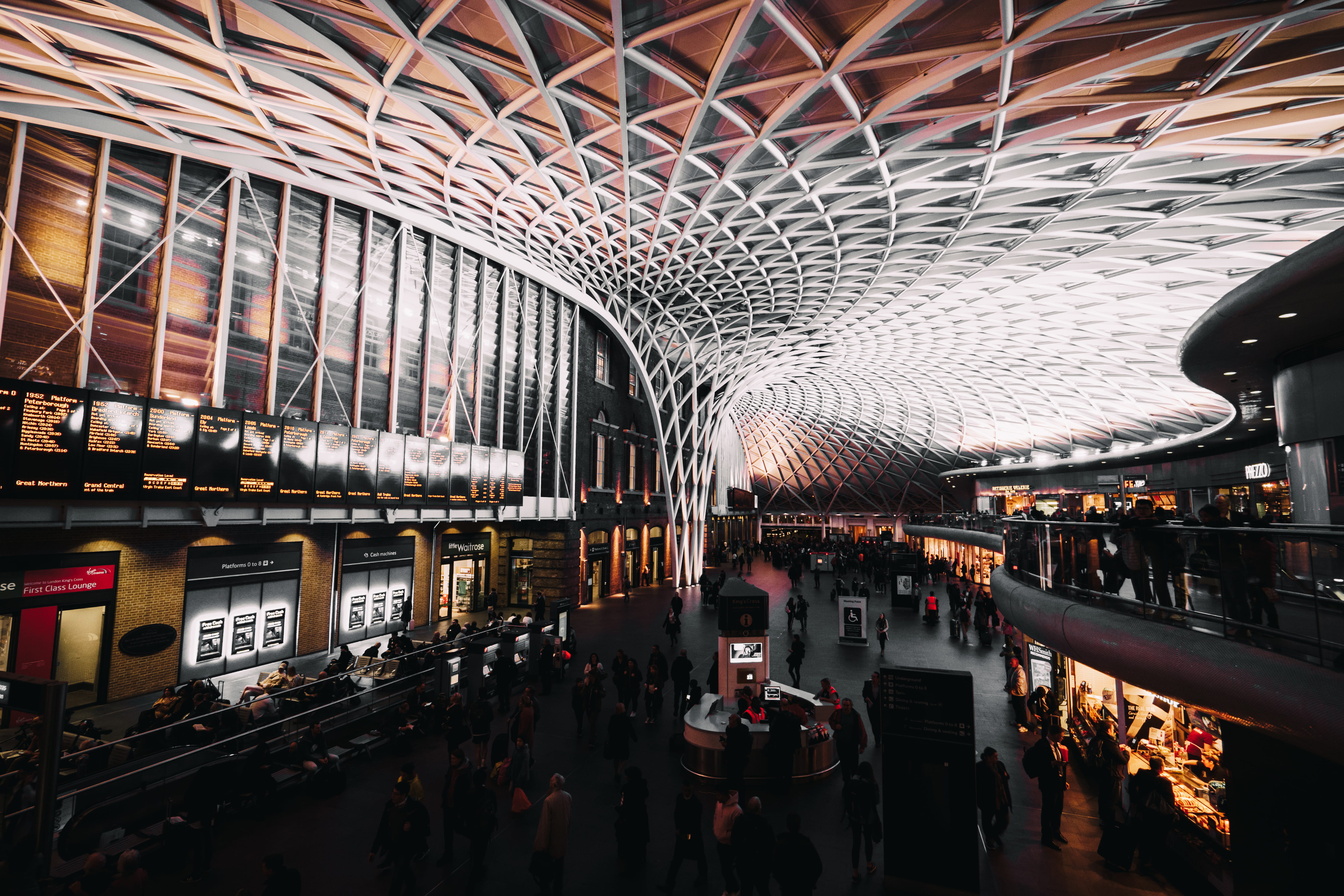 near, crowd, table, men, standing, mode of transportation, real people, indoors, lifestyles, europe, modern, london, light, building, travel destinations, HD Wallpaper