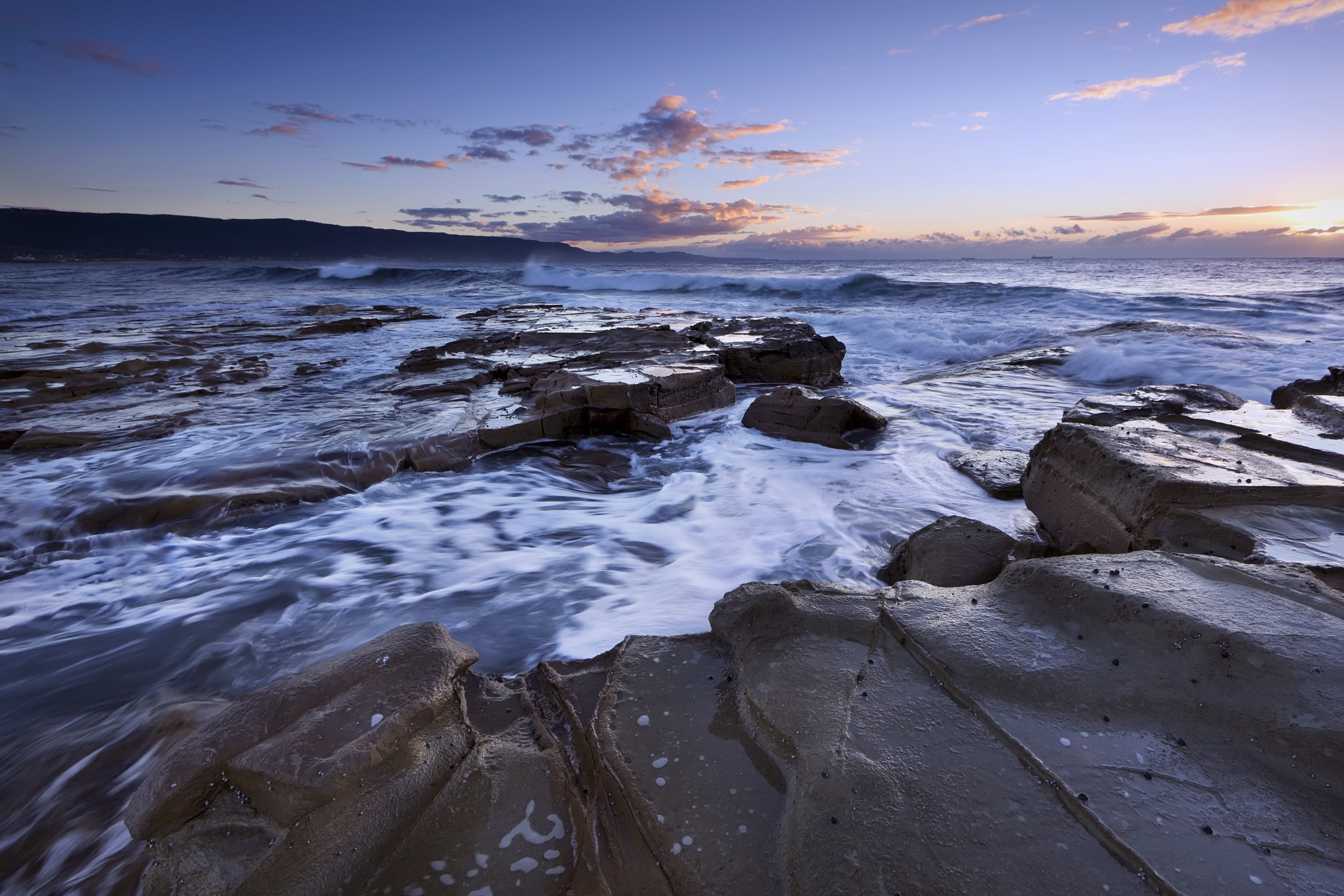 4K, f/3.5, Shoreline, Landscape, near, Australia, Sea, scenics, X4, Rocks, Seascape, dusk, coastline, Shore, Australian Coastline, Ocean, ocean waves, HD Wallpaper